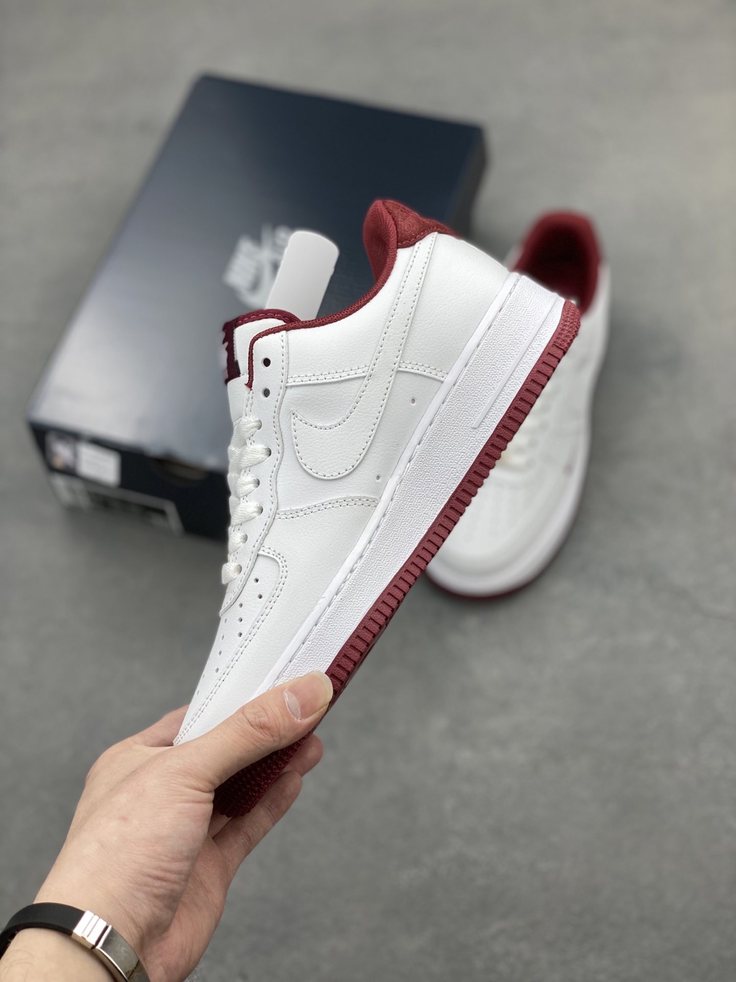 Nike Air Force 1 '07 Low White Burgundy Casual Sneakers HM9483-100 4 i1744489597337 1542 0 2
