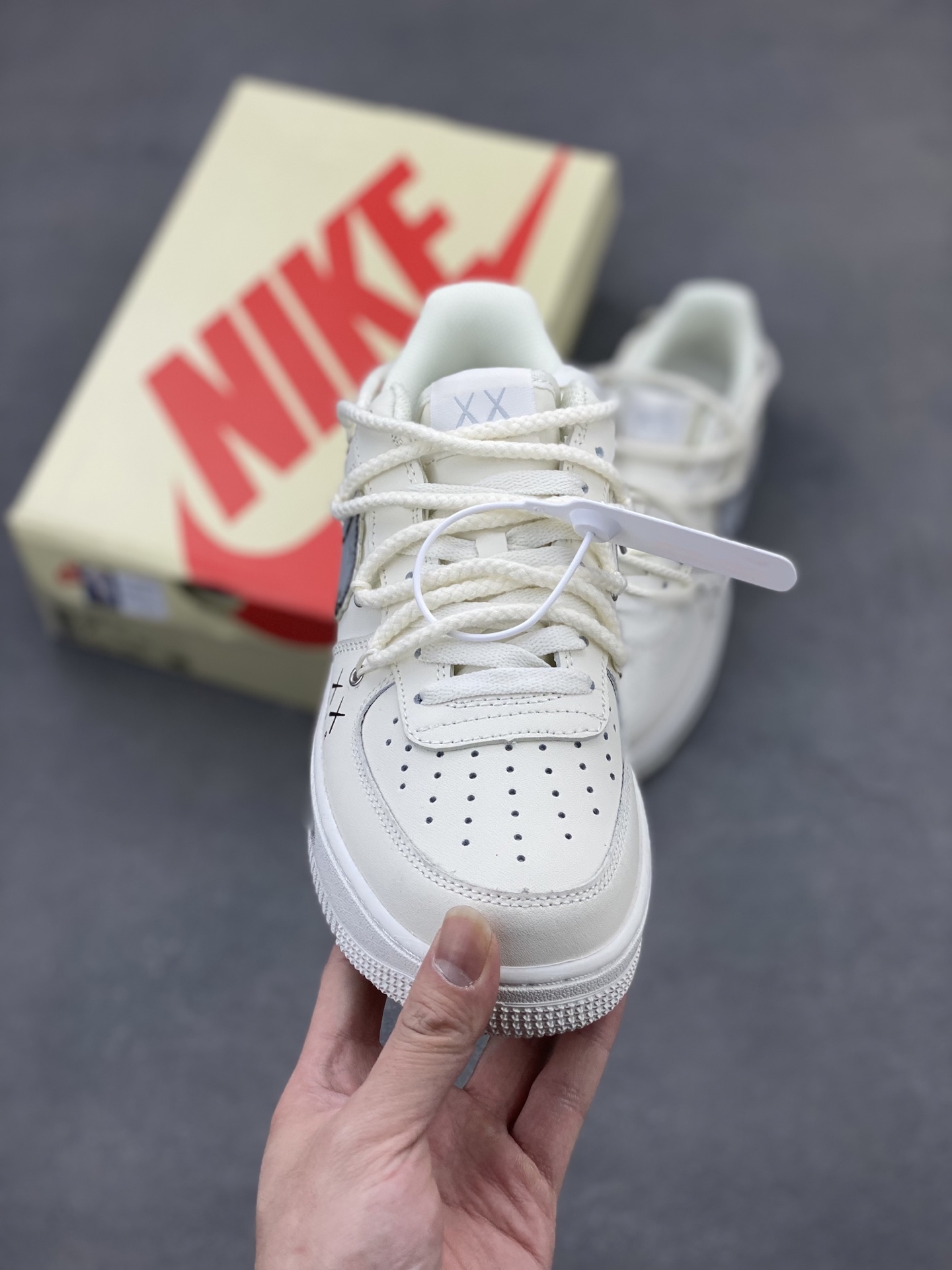 Nike Air Force 1 '07 Low Custom Sneakers - Splatter Paint, Limited Edition 3 i1744489683813 9606 0 1