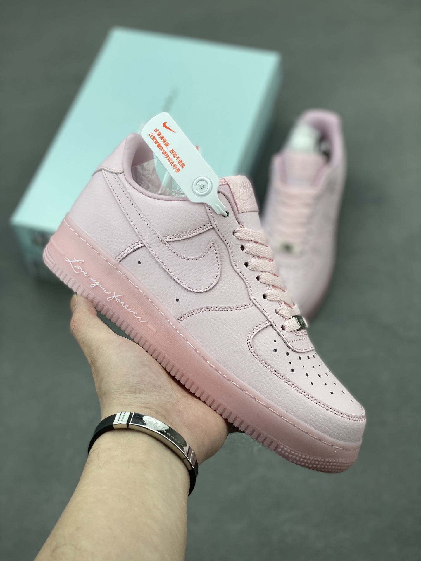 Nike Air Force 1 '07 Low Pink Casual Sneakers CZ8065-600 Limited Edition 2 i1744489772219 1810 0 0