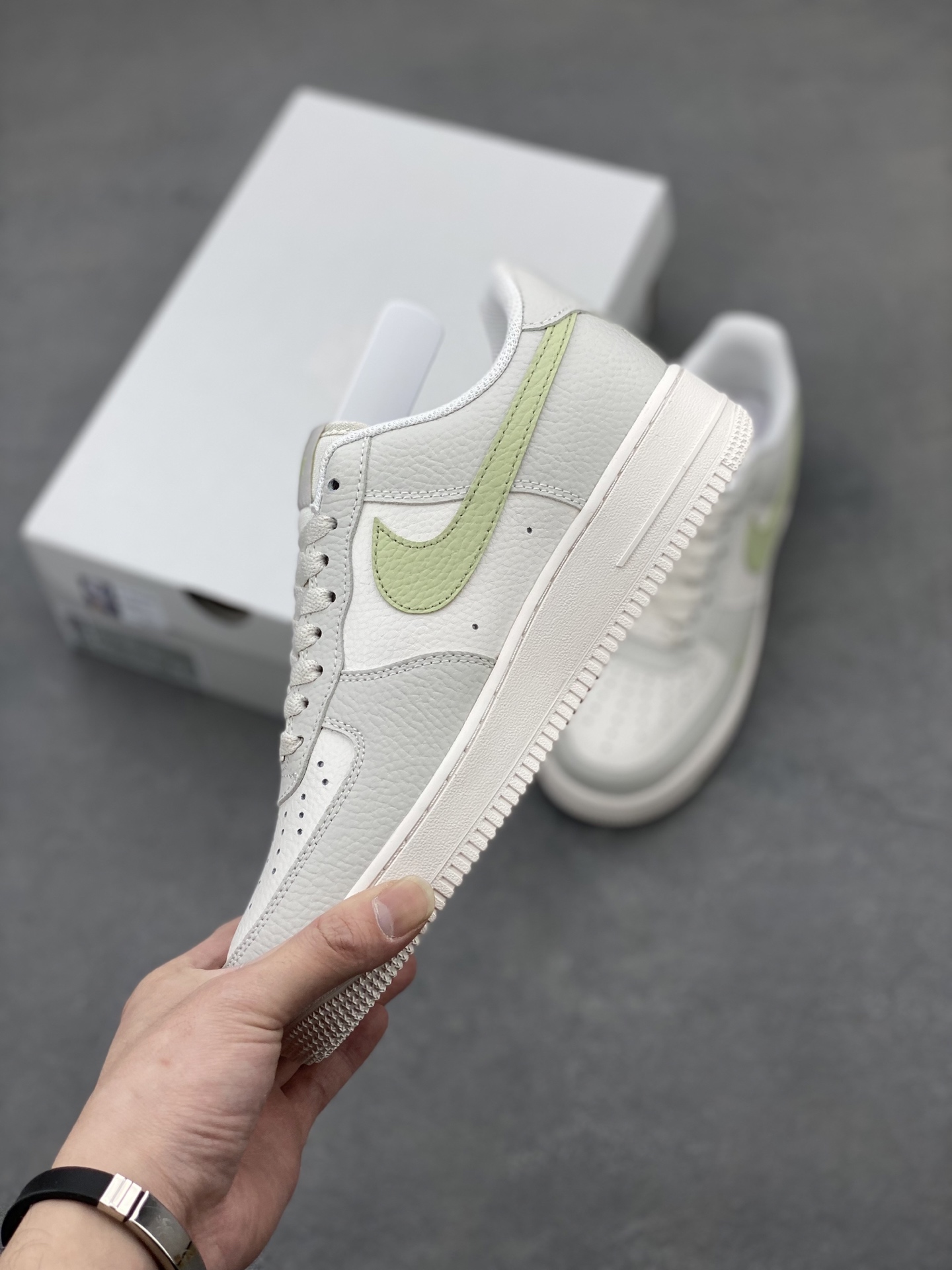 Nike Air Force 1 '07 Low Casual Sneakers - Limited Edition, Premium Comfort 4 i1744489809113 8374 0 2