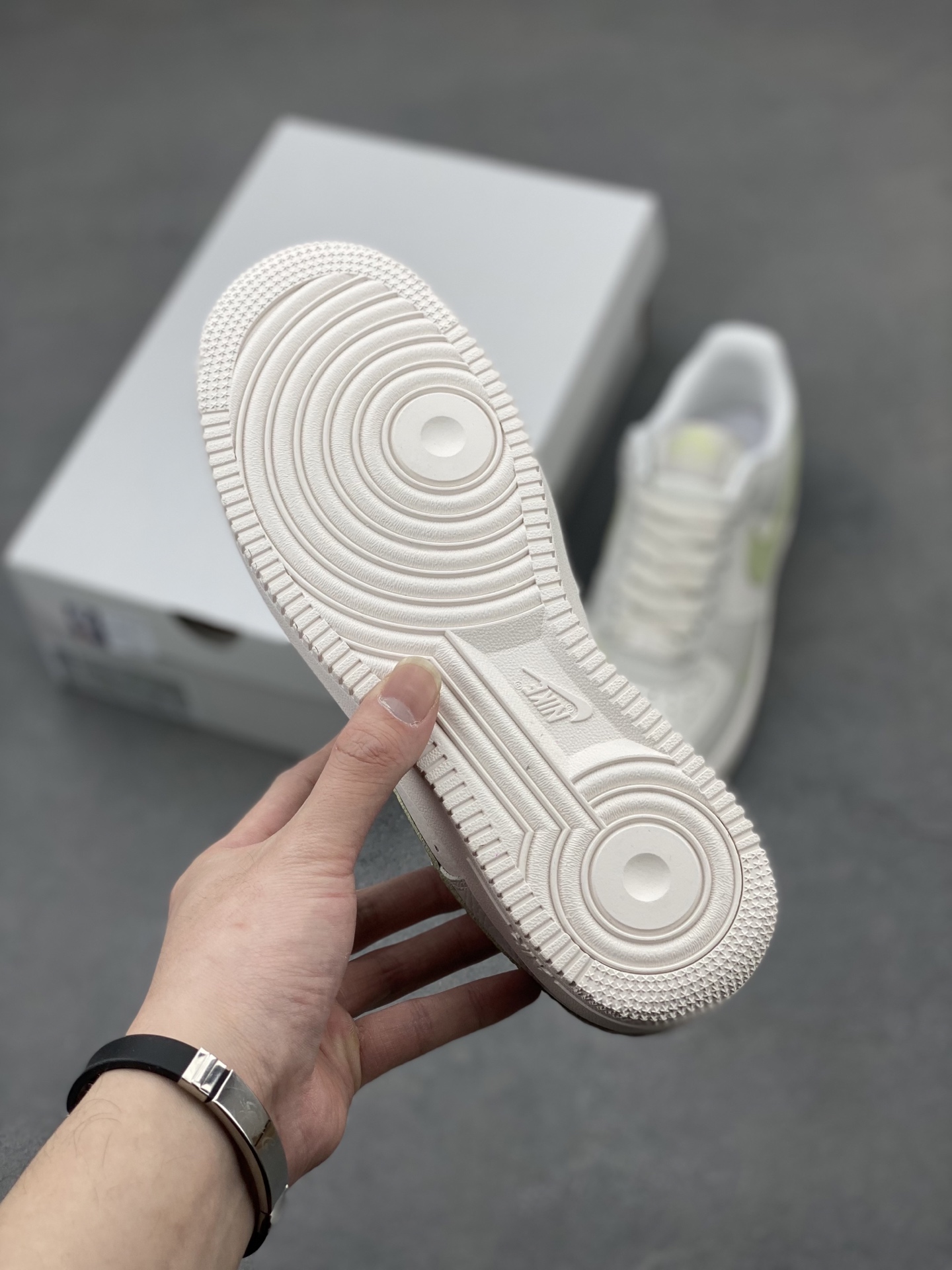 Nike Air Force 1 '07 Low Casual Sneakers - Limited Edition, Premium Comfort 7 i1744489809128 8551 0 5