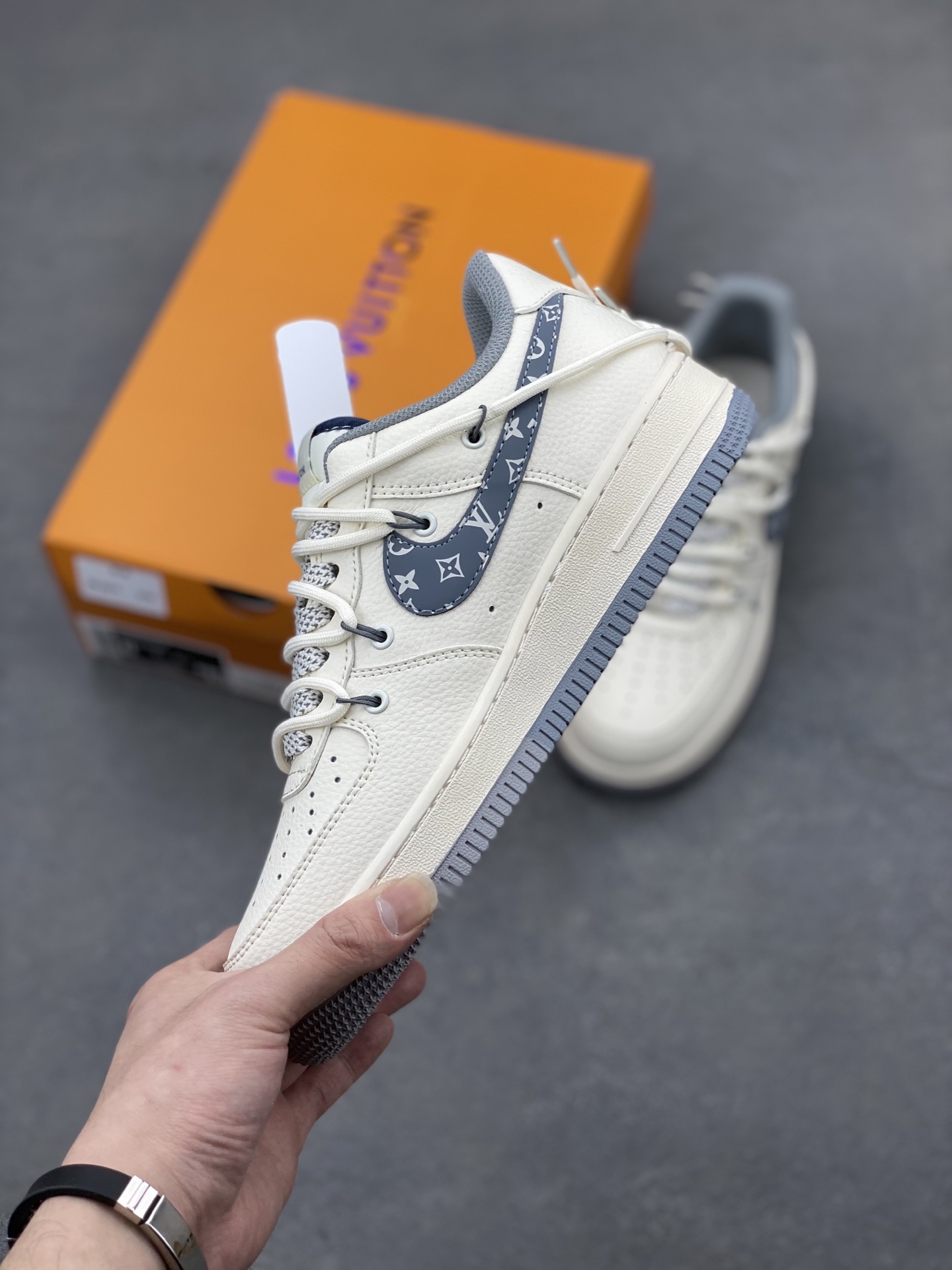 Nike Air Force 1 '07 Low Sneakers - Limited Edition, Premium Comfort 4 i1744490068622 8427 0 2