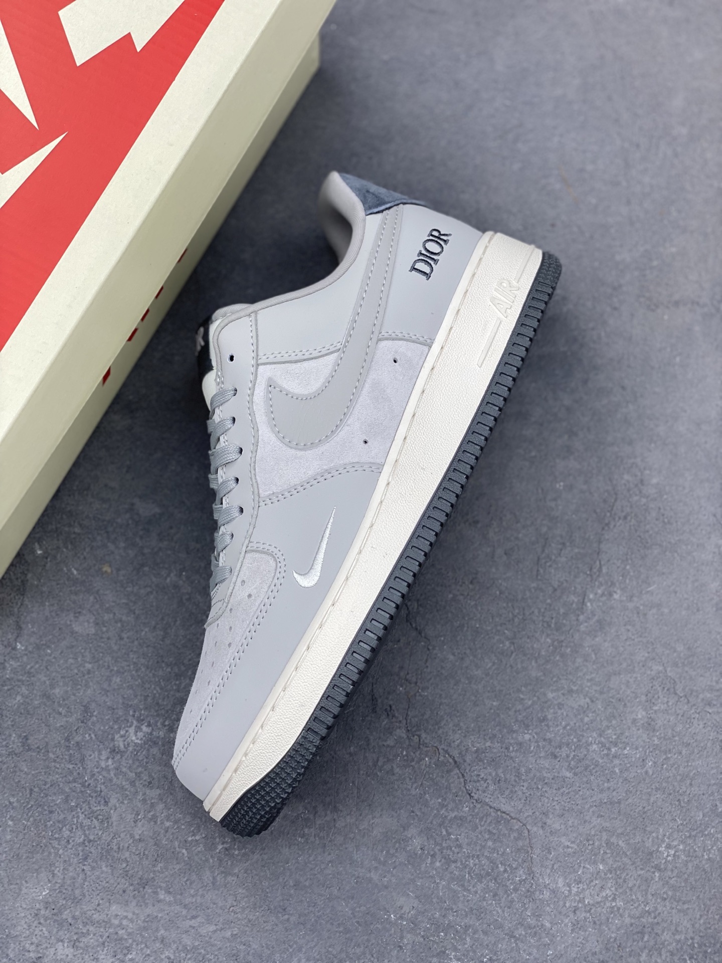 Nike Air Force 1 '07 Low Gray Dior Limited Edition Sneakers 8 i1744572617922 5192 0 6