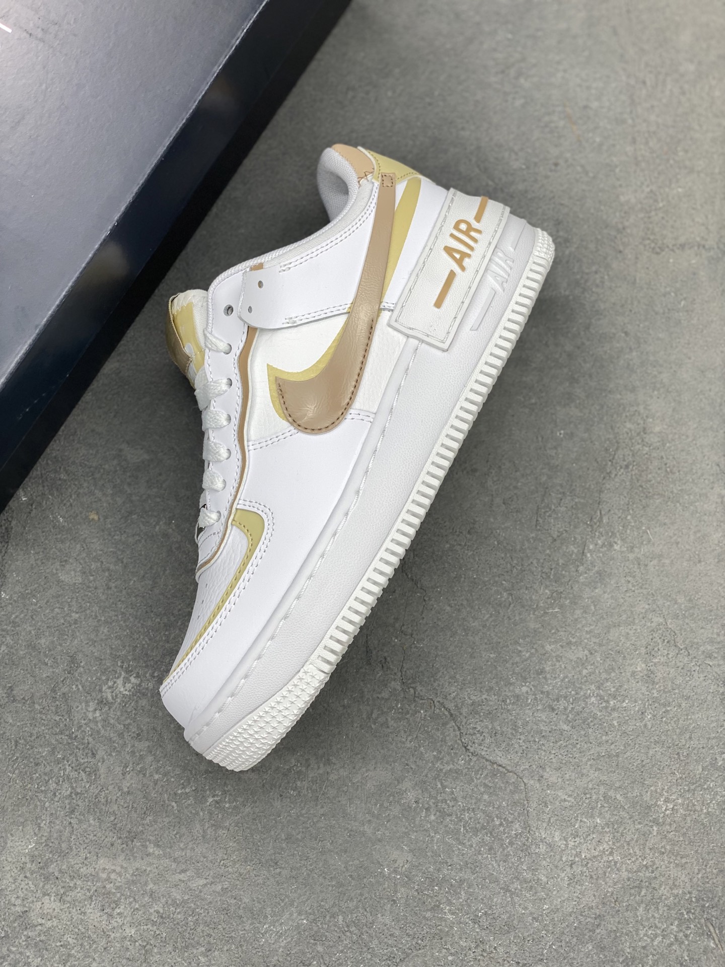 Nike Air Force 1 Shadow Women's Lightweight Platform Sneakers - DZ1847-111 8 i1744573195359 7153 0 6