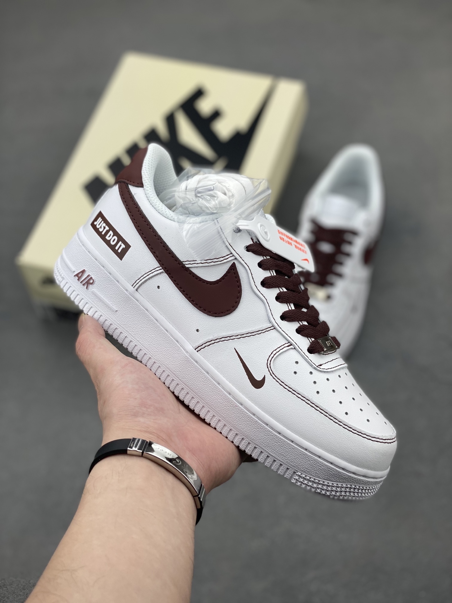 Nike Air Force 1 '07 Low White Maroon Casual Sneakers CW2288-027 2 i1745265785315 1147 0 0