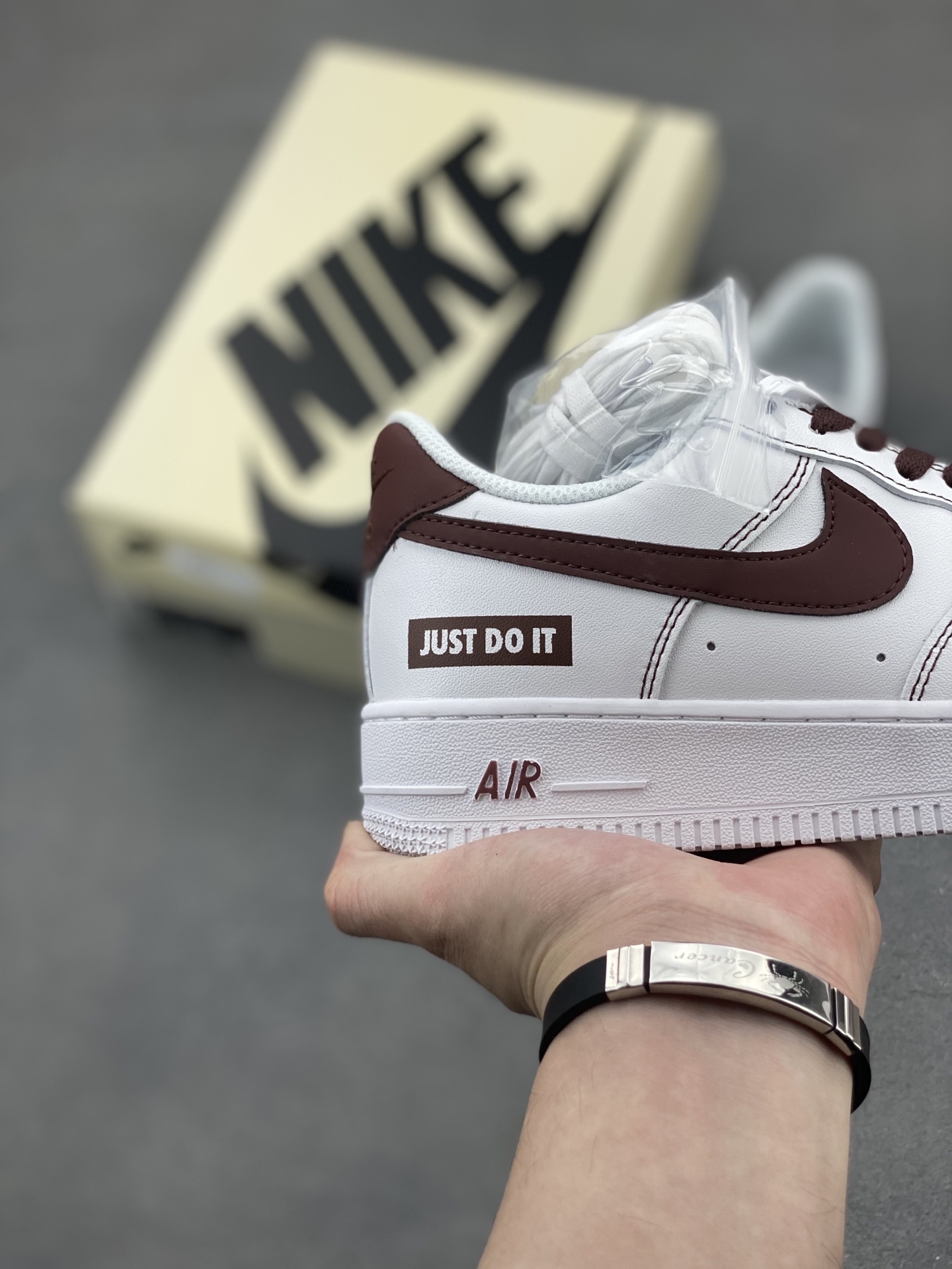 Nike Air Force 1 '07 Low White Maroon Casual Sneakers CW2288-027 6 i1745265829826 8663 0 4