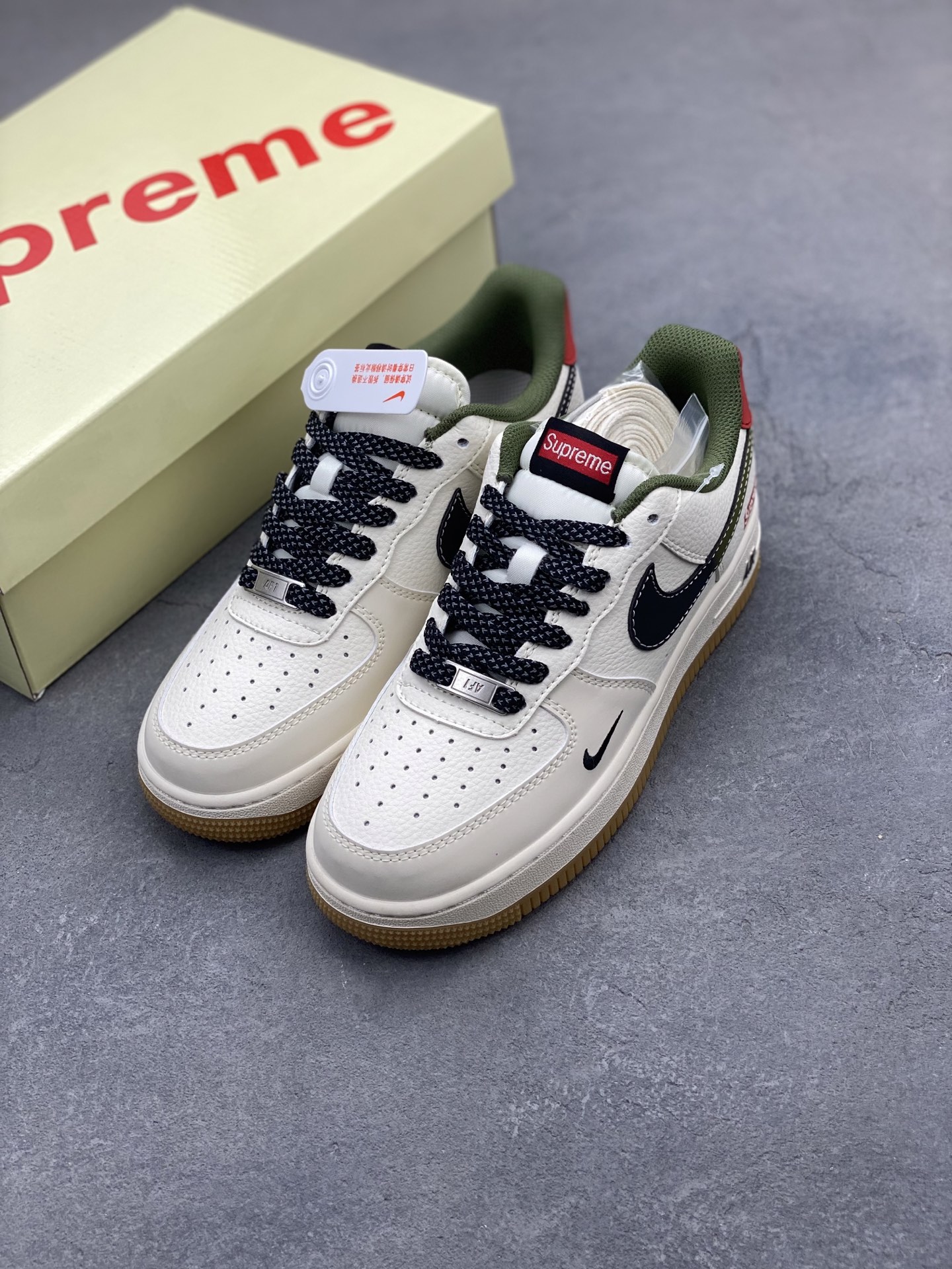 Nike Air Force 1 '07 Low Sneakers - Limited Edition, Premium Comfort 9 i1745522414523 3600 0 7