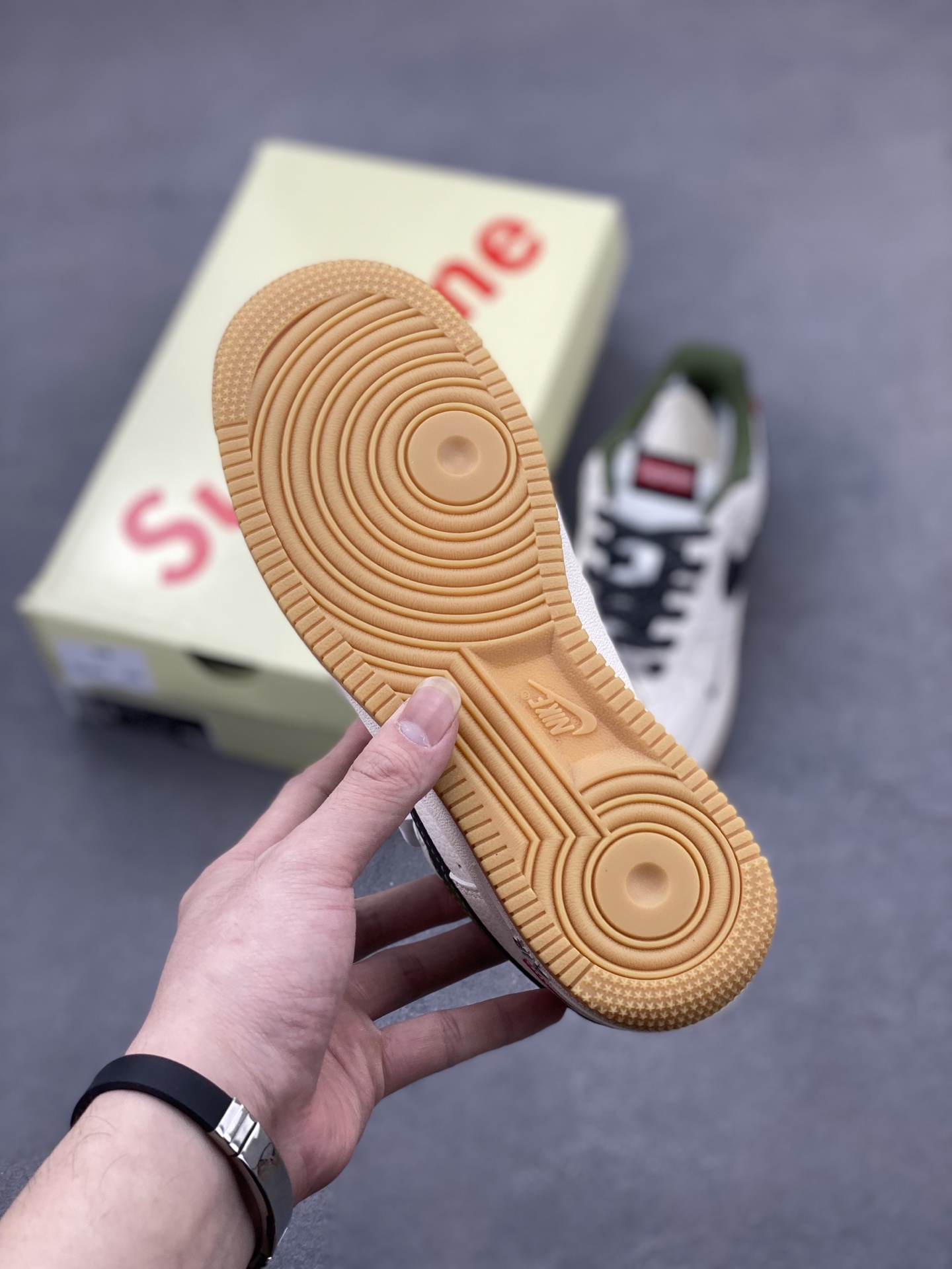 Nike Air Force 1 '07 Low Sneakers - Limited Edition, Premium Comfort 7 i1745522414744 5418 0 5