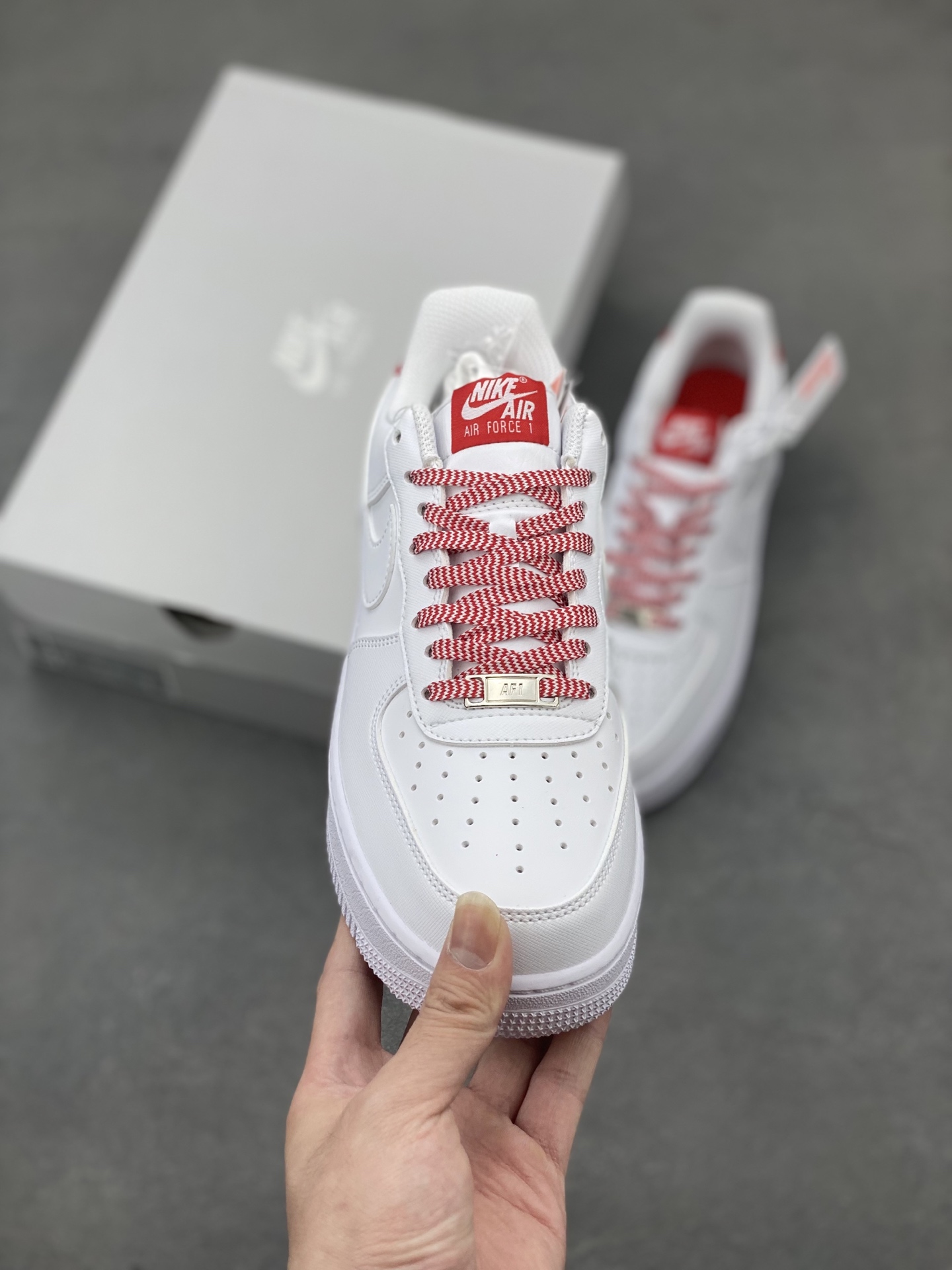 Nike Air Force 1 '07 Low White/Red Limited Edition Sneakers 3 i1748549614623 1568 0 1