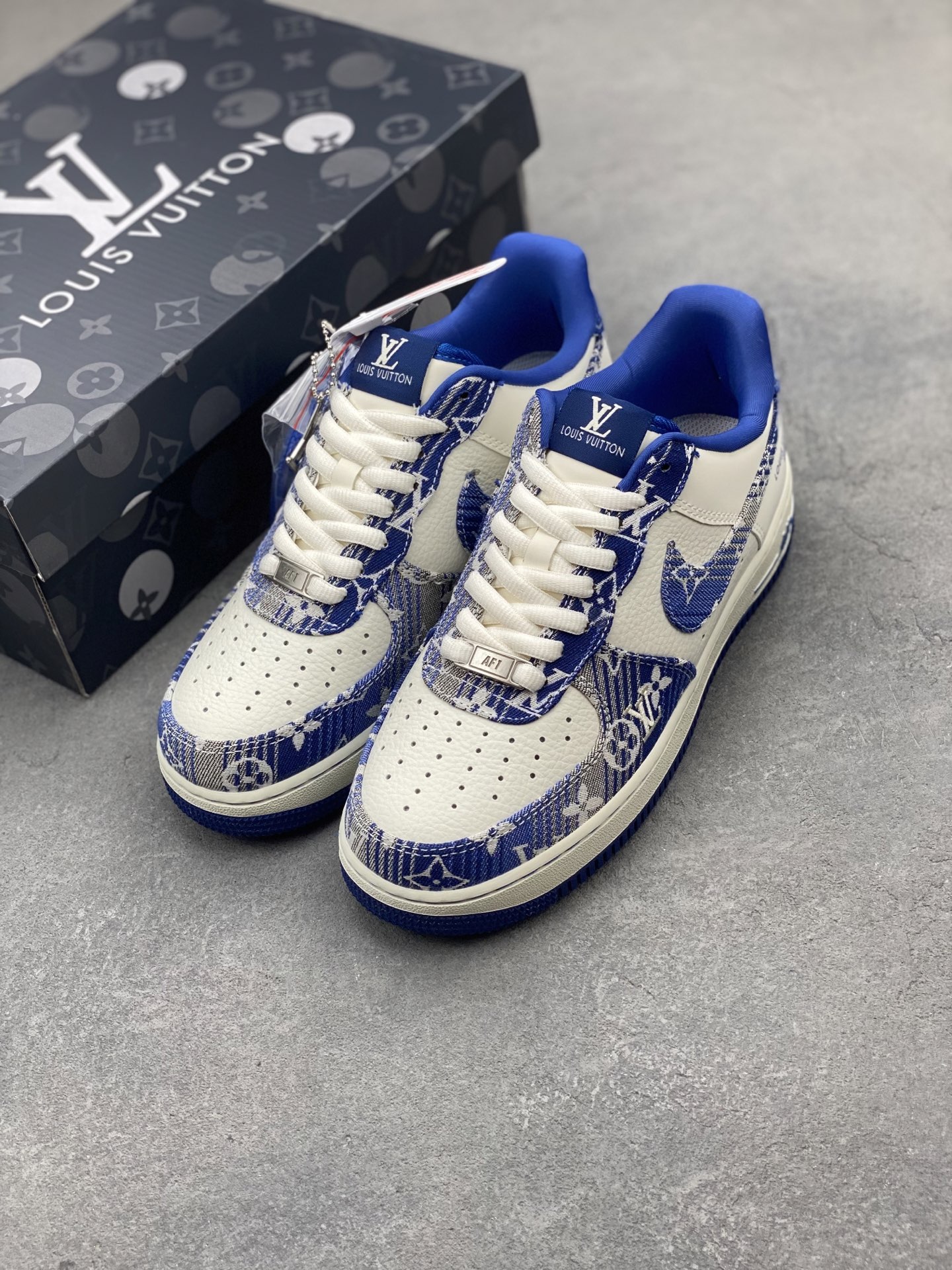 Nike Air Force 1 Low Louis Vuitton Custom Sneakers - Limited Edition 9 i1748549821457 3712 0 7