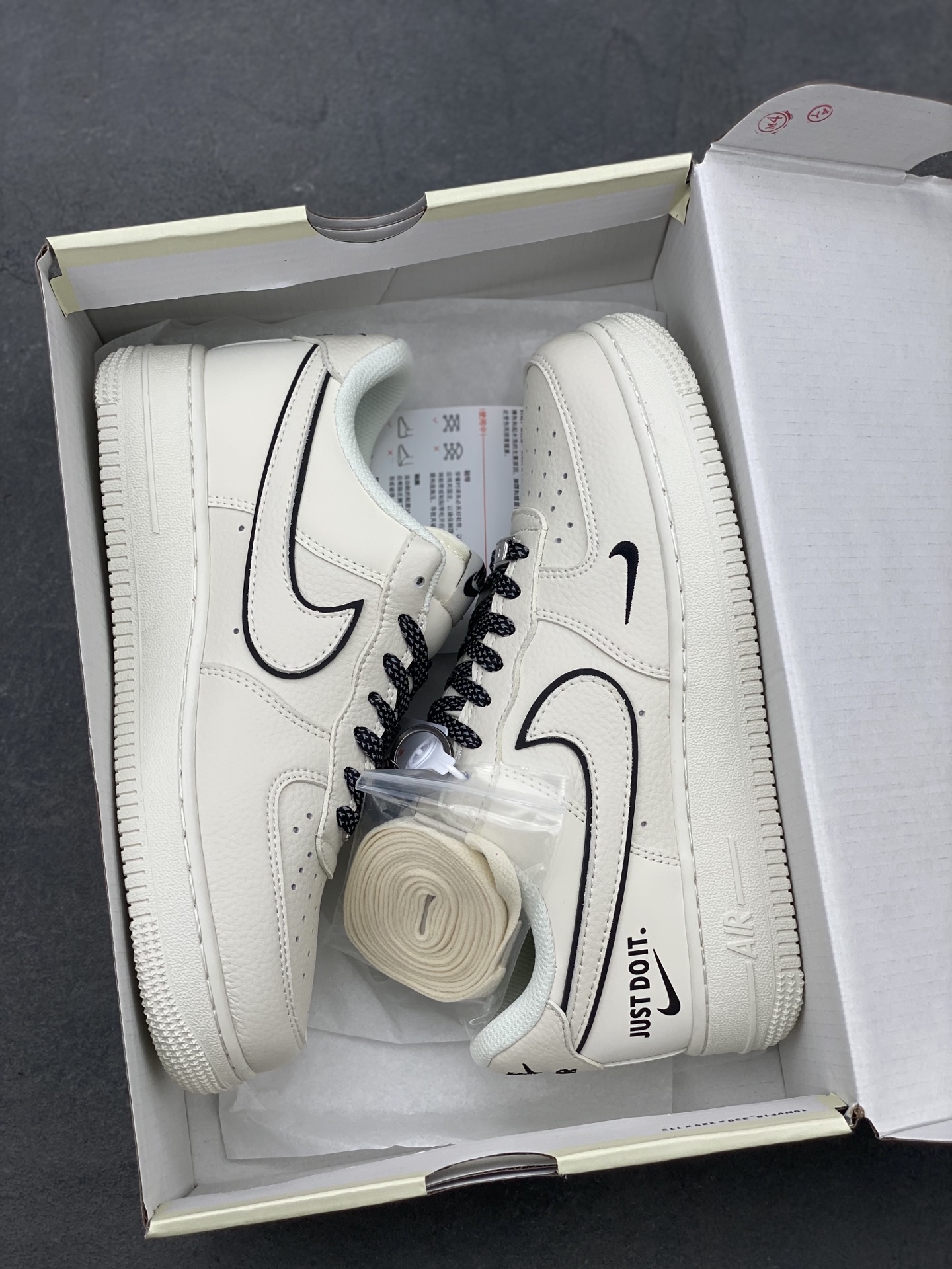 Nike Air Force 1 '07 Low Sneakers - Premium Leather, Cushioned Comfort 10 i1748549871800 5155 0 8