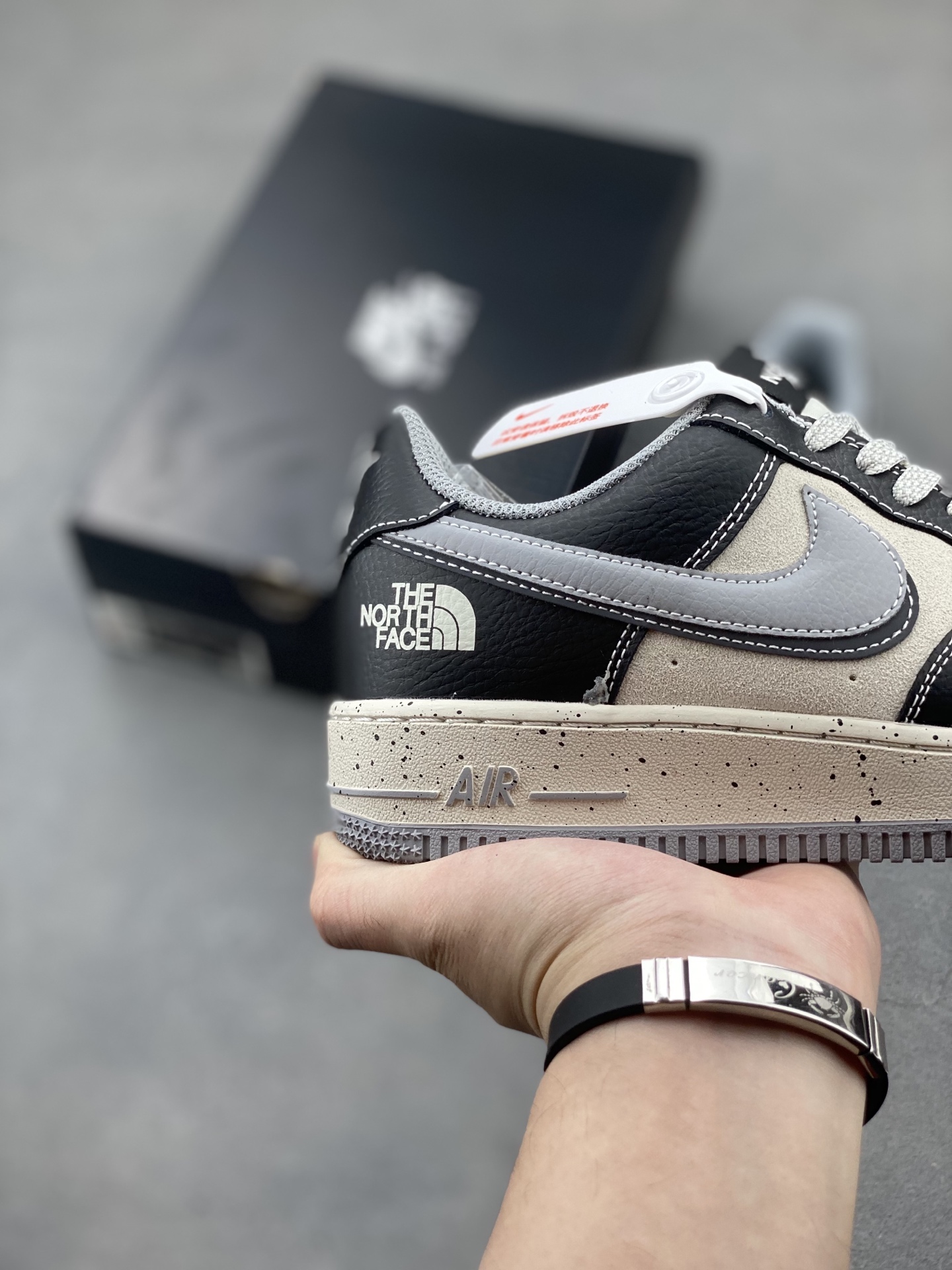 Nike Air Force 1 '07 Low The North Face Black Grey Sneakers 6 i1748550096129 8022 0 4