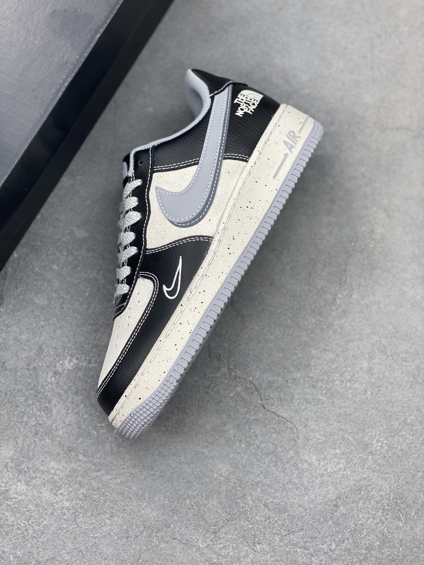 Nike Air Force 1 '07 Low The North Face Black Grey Sneakers 8 i1748550102289 7495 0 6