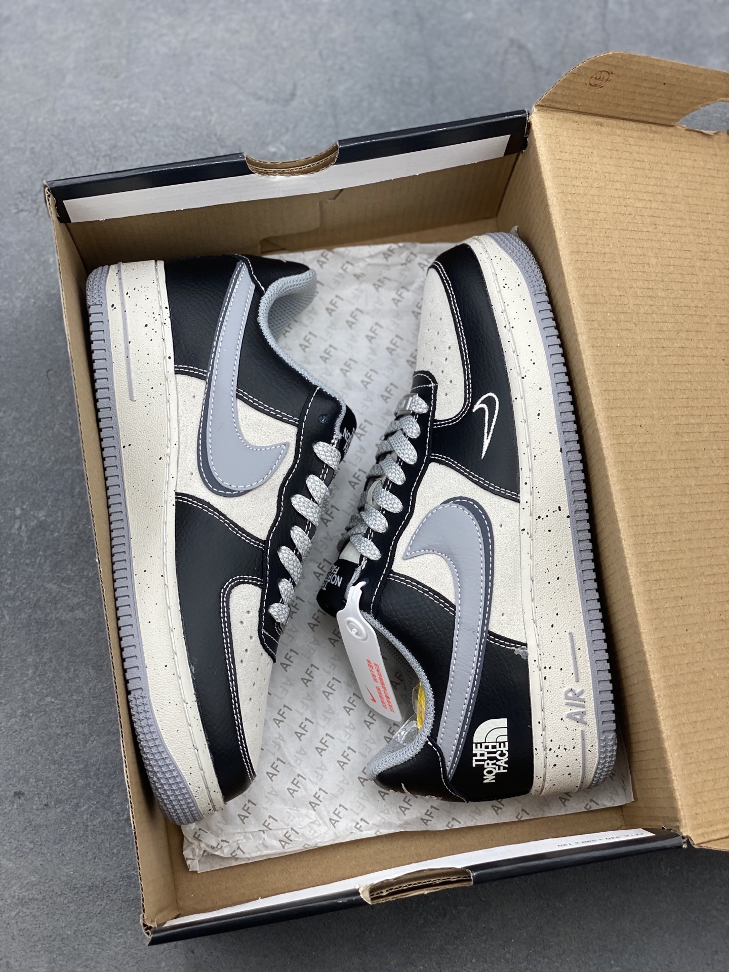 Nike Air Force 1 '07 Low The North Face Black Grey Sneakers 10 i1748550102481 5744 0 8