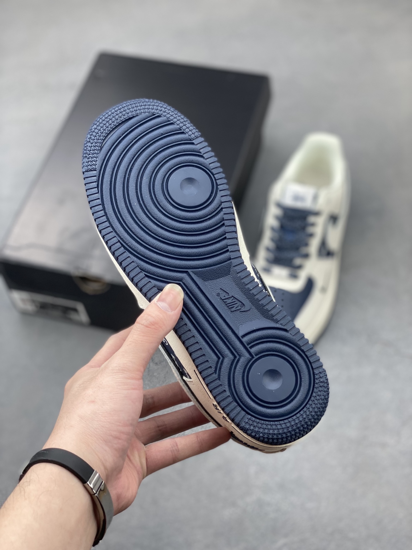 Nike Air Force 1 '07 Low Stussy Collab Sneakers - Cream/Navy 7 i1748550173050 1908 0 5
