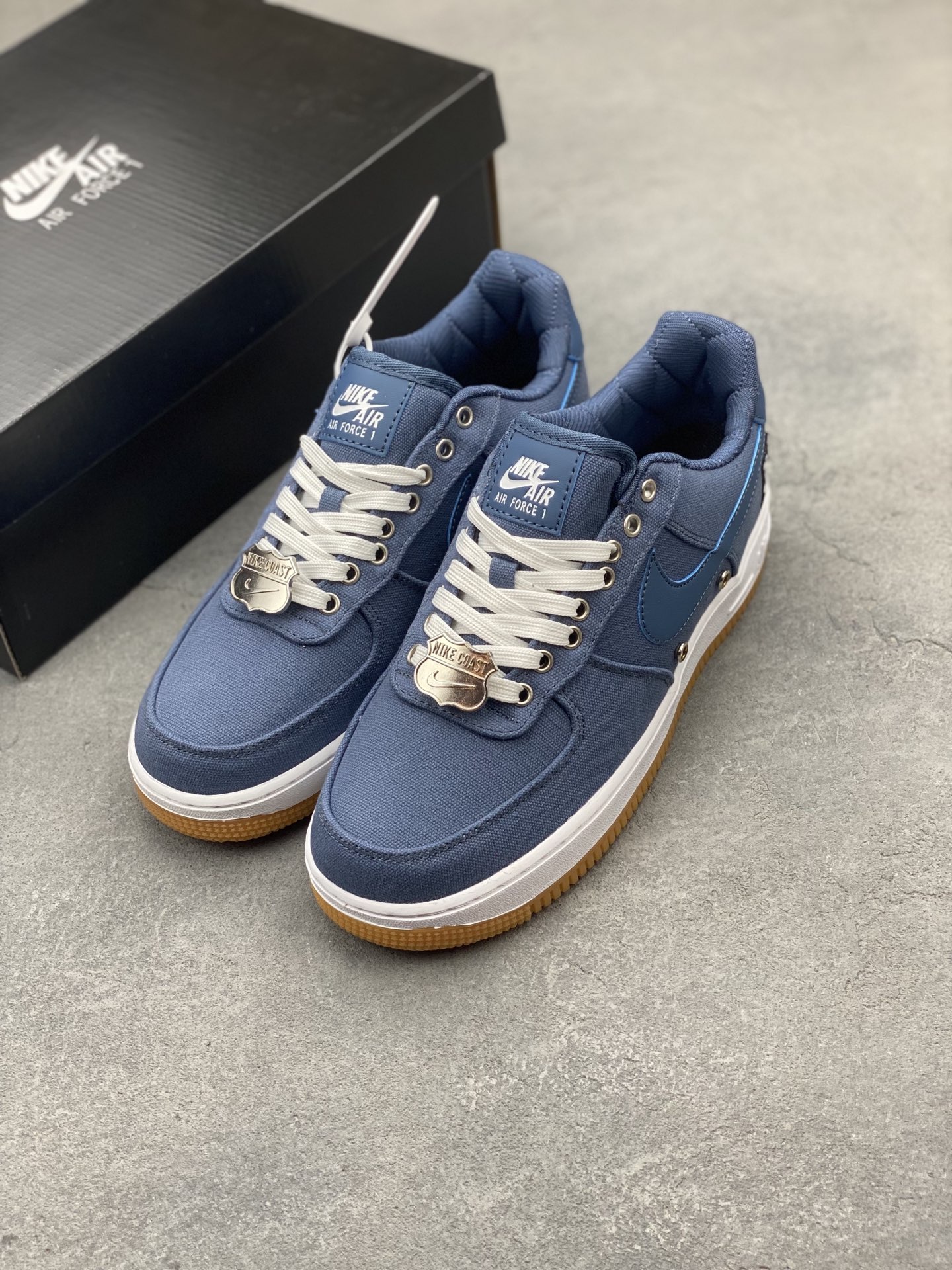Nike Air Force 1 '07 Low Sneakers, Limited Edition Blue Denim 9 i1748550304243 9884 0 7