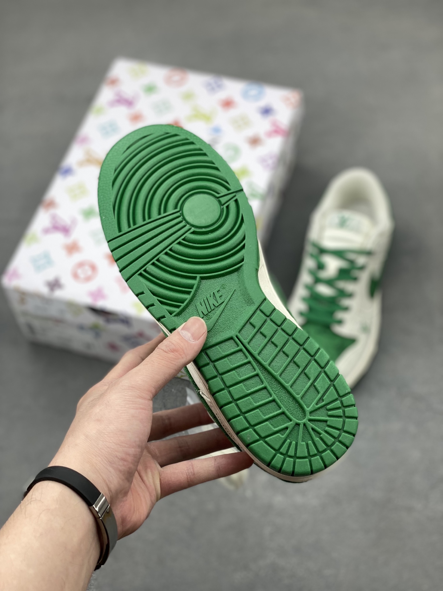 Nike SB Dunk Low Louis Vuitton Custom Casual Sneakers - Limited Edition 7 i1749066635856 6269 0 5