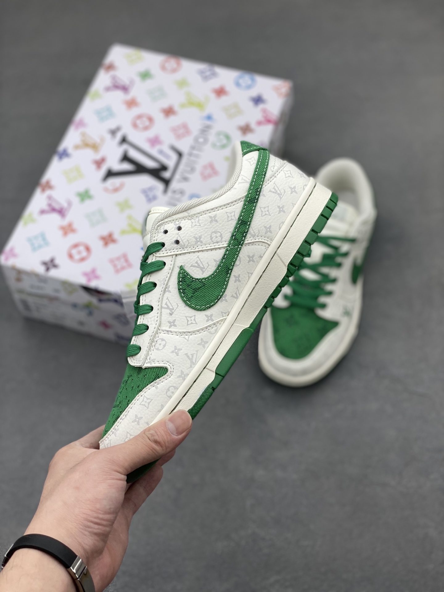 Nike SB Dunk Low Louis Vuitton Custom Casual Sneakers - Limited Edition 4 i1749066635897 1115 0 2