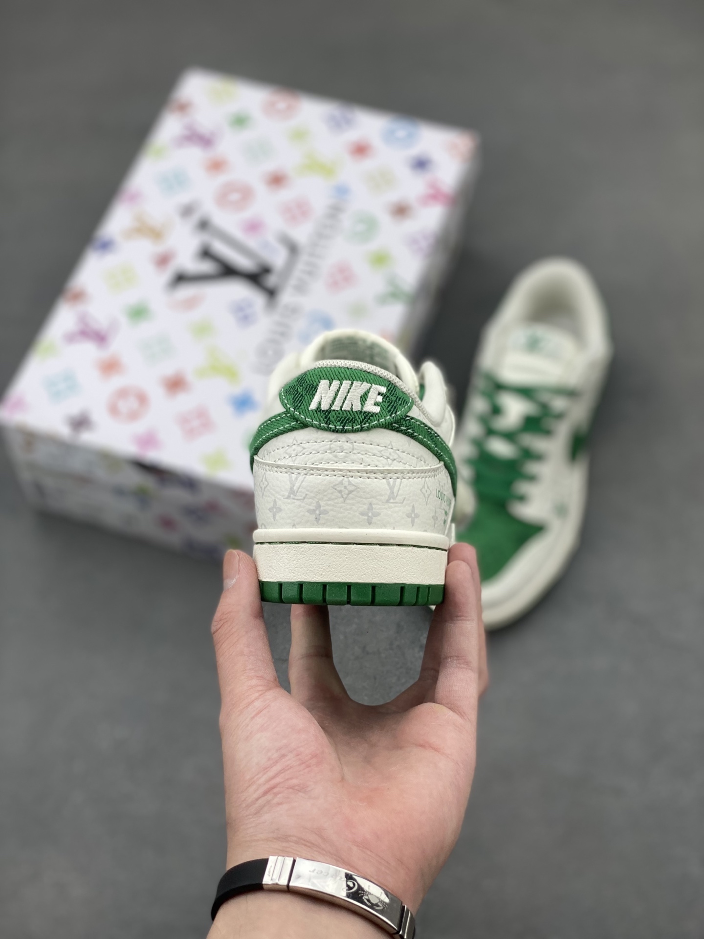 Nike SB Dunk Low Louis Vuitton Custom Casual Sneakers - Limited Edition 5 i1749066635933 206 0 3