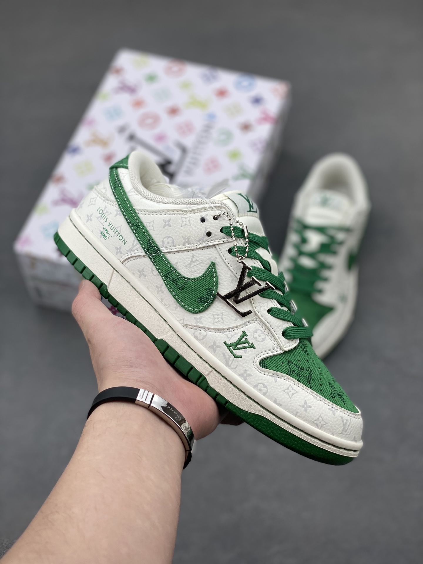 Nike SB Dunk Low Louis Vuitton Custom Casual Sneakers - Limited Edition 2 i1749066641290 8037 0 0