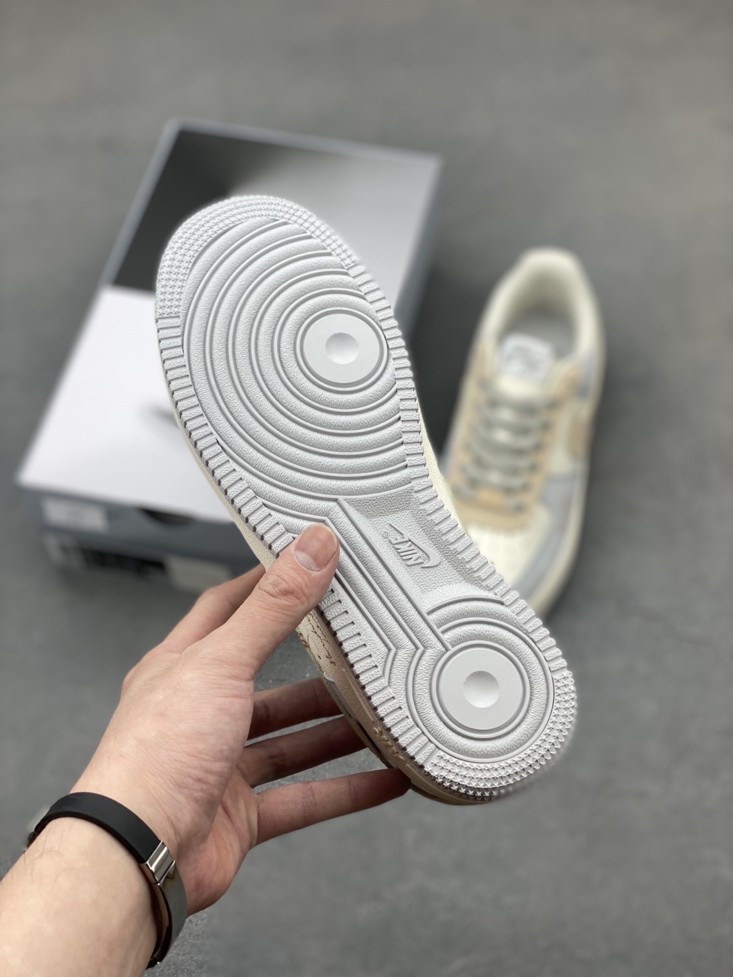 Nike Air Force 1 '07 Low Sneakers Limited Edition - DB3310-111 7 i1749066903574 6437 0 5