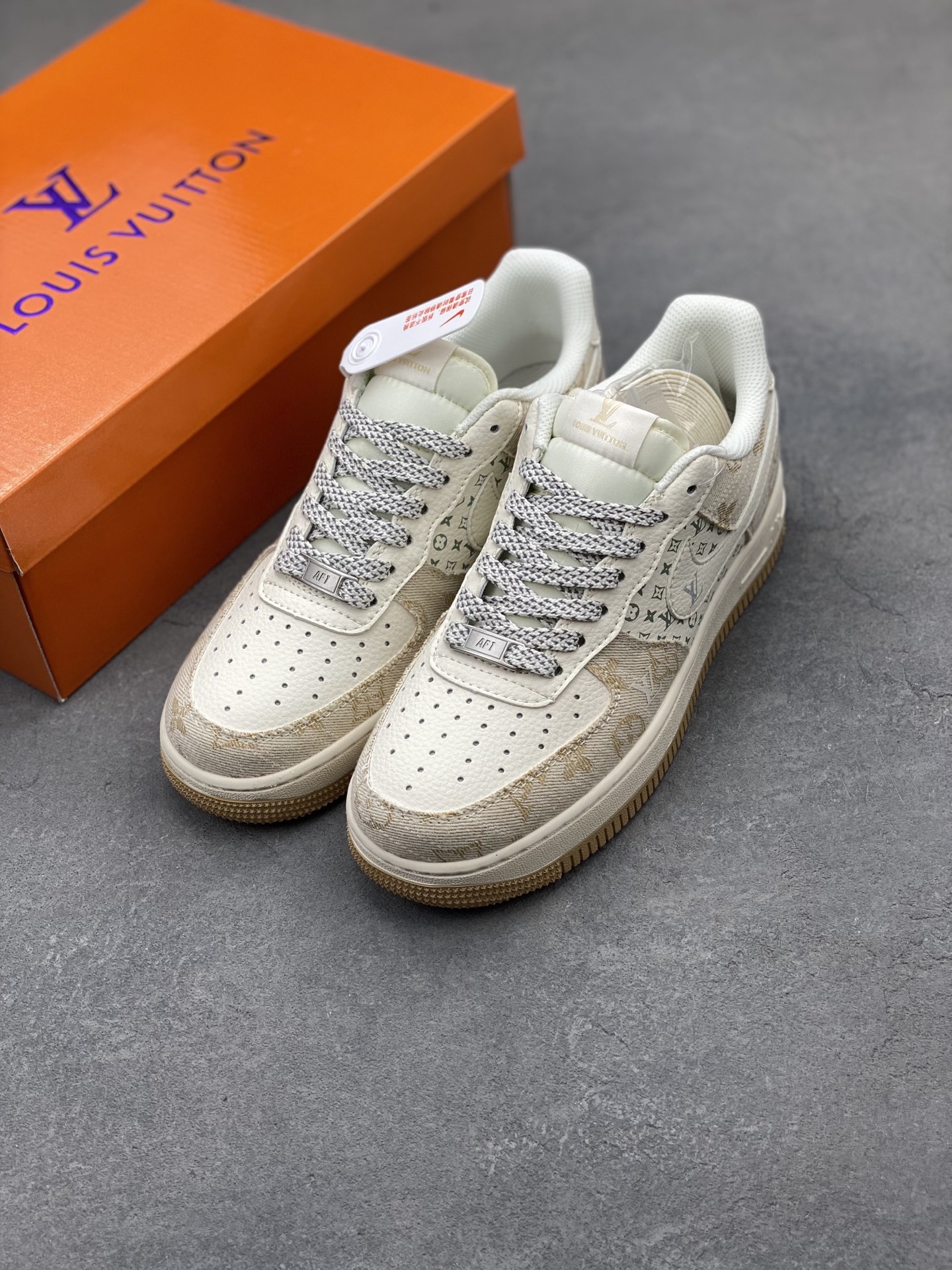 Nike Air Force 1 '07 Low Sneakers - Limited Edition, Premium Craftsmanship 9 i1749067061702 4358 0 7