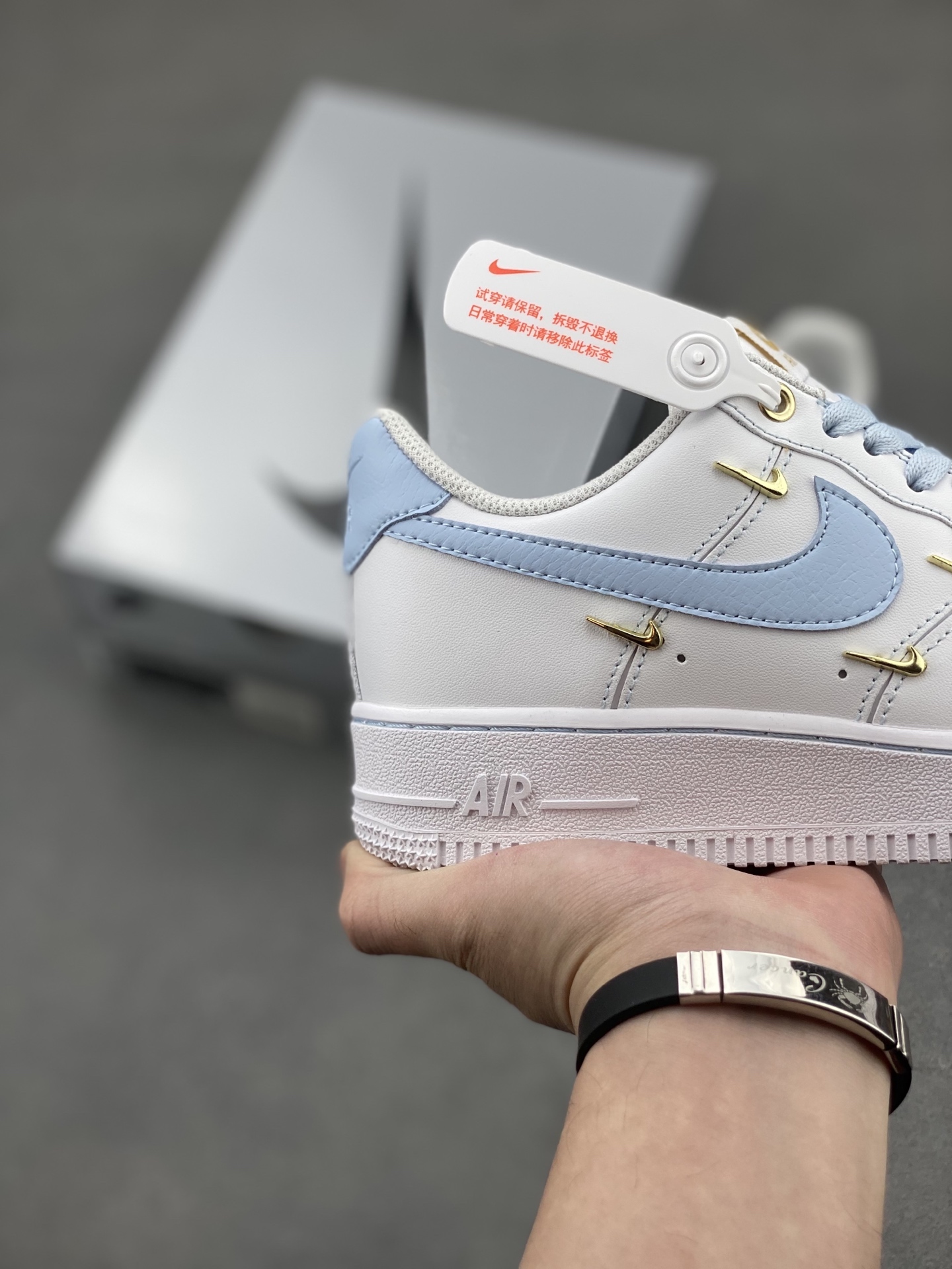 Nike Air Force 1 '07 Low White/Blue, Limited Edition Sneakers 6 i1749067146106 8760 0 4
