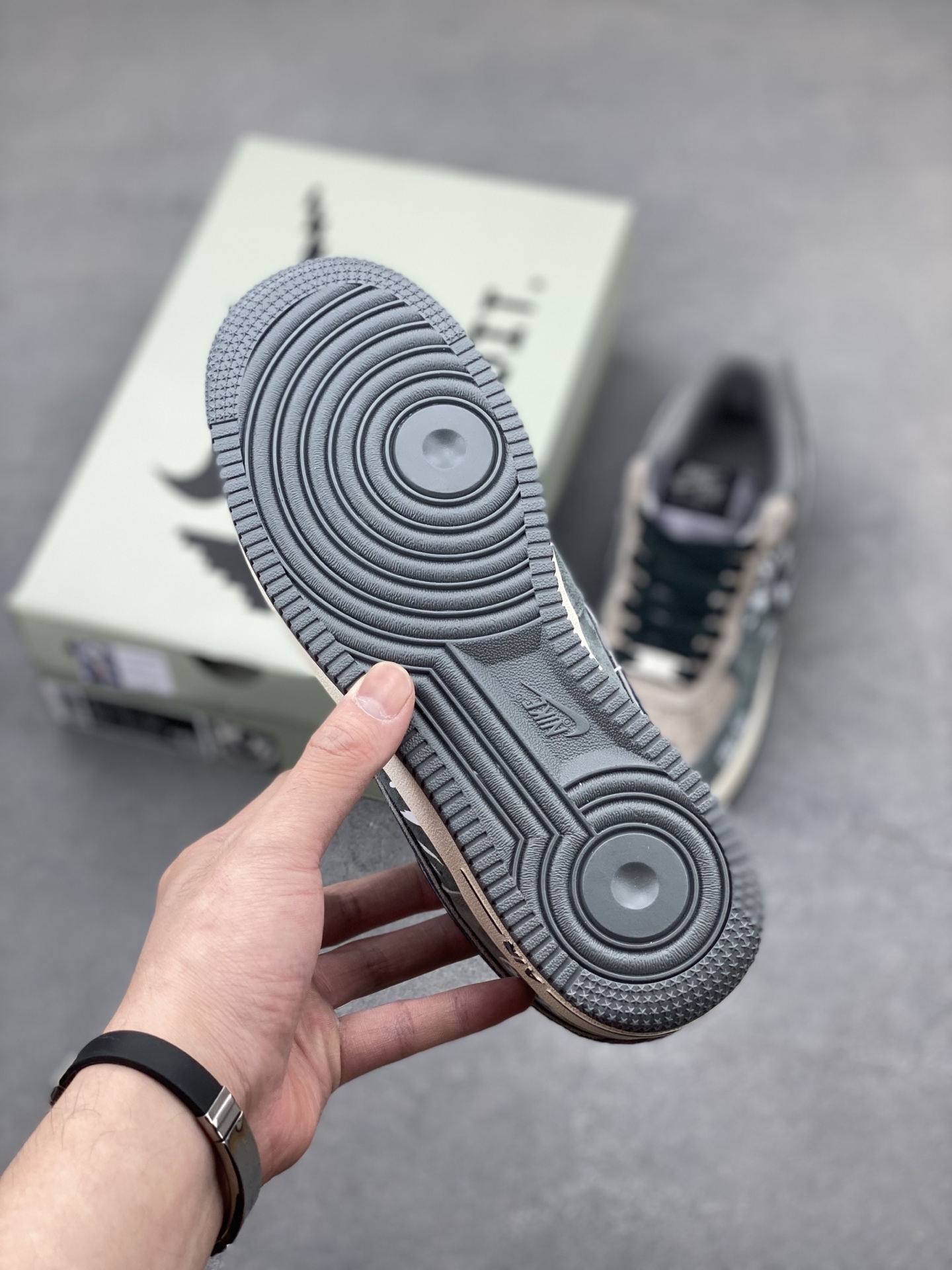 Nike Air Force 1 '07 Low Sneakers - Limited Edition, Premium Comfort 7 i1749067237315 7483 0 5