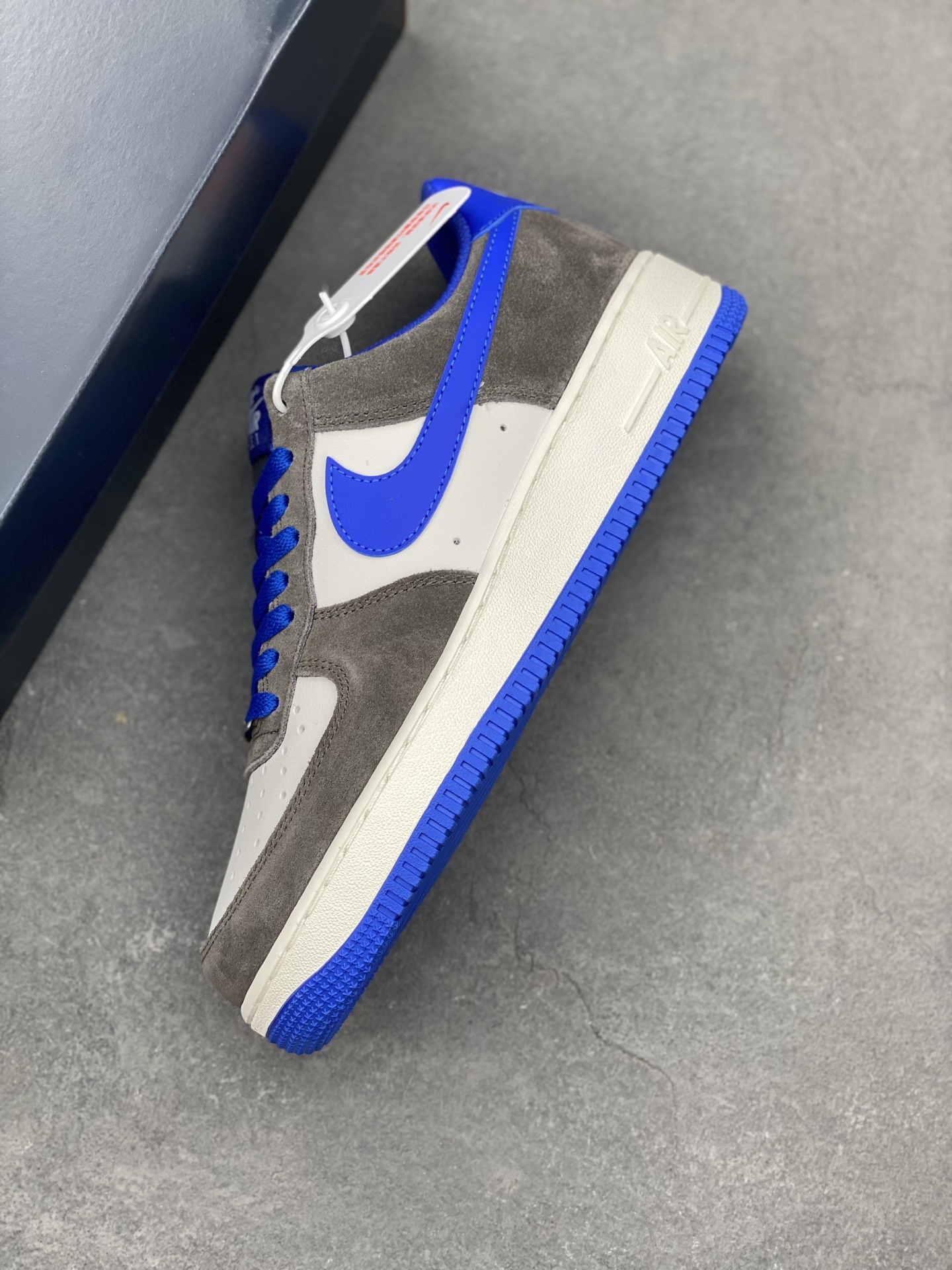 Nike Air Force 1 '07 Low Grey/Blue Sneakers - Limited Edition, Comfortable Fit 8 i1749757668326 8220 0 6
