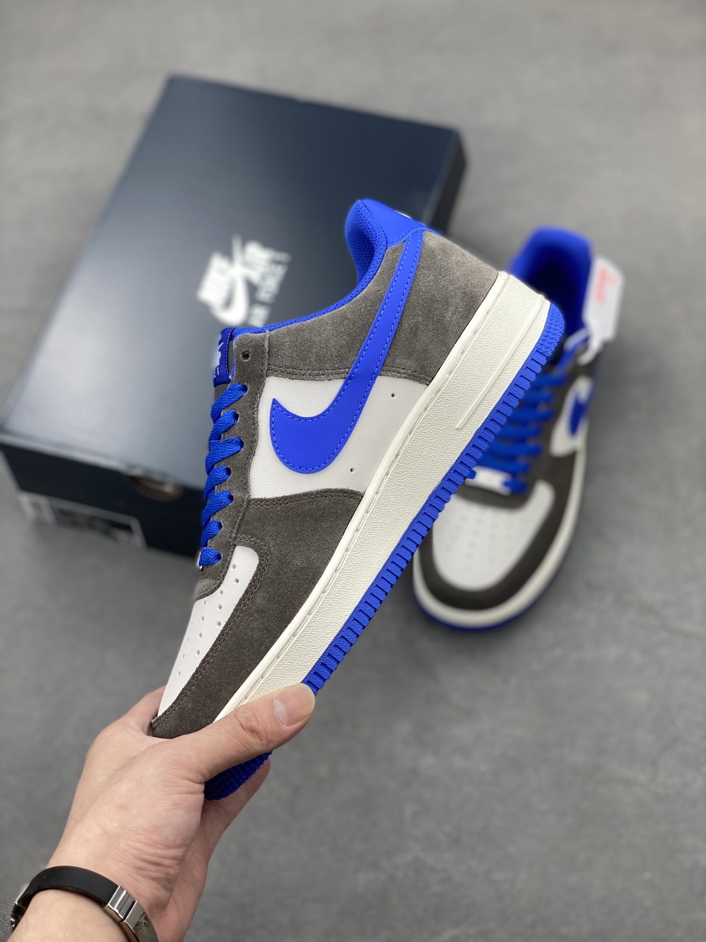 Nike Air Force 1 '07 Low Grey/Blue Sneakers - Limited Edition, Comfortable Fit 4 i1749757673631 8934 0 2