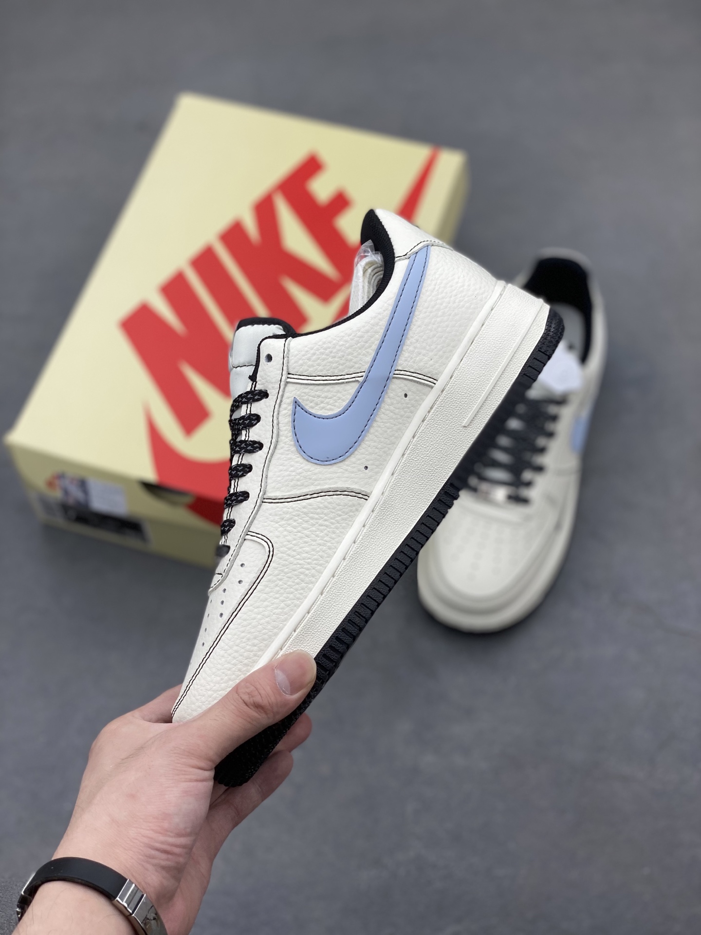 Nike Air Force 1 '07 Low Sneakers - Limited Edition, Premium Comfort 4 i1749757777095 5454 0 2