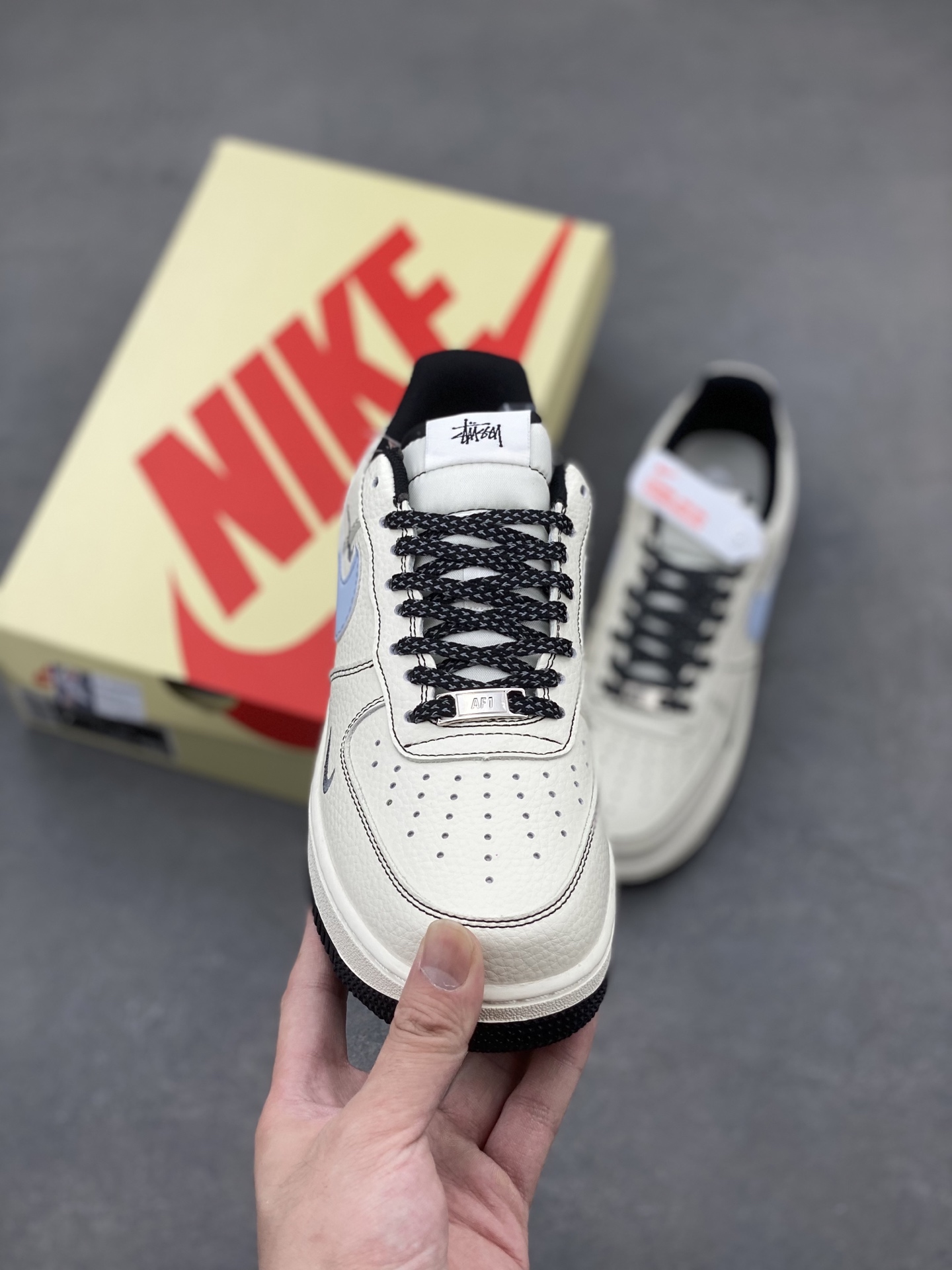 Nike Air Force 1 '07 Low Sneakers - Limited Edition, Premium Comfort 3 i1749757783185 9686 0 1