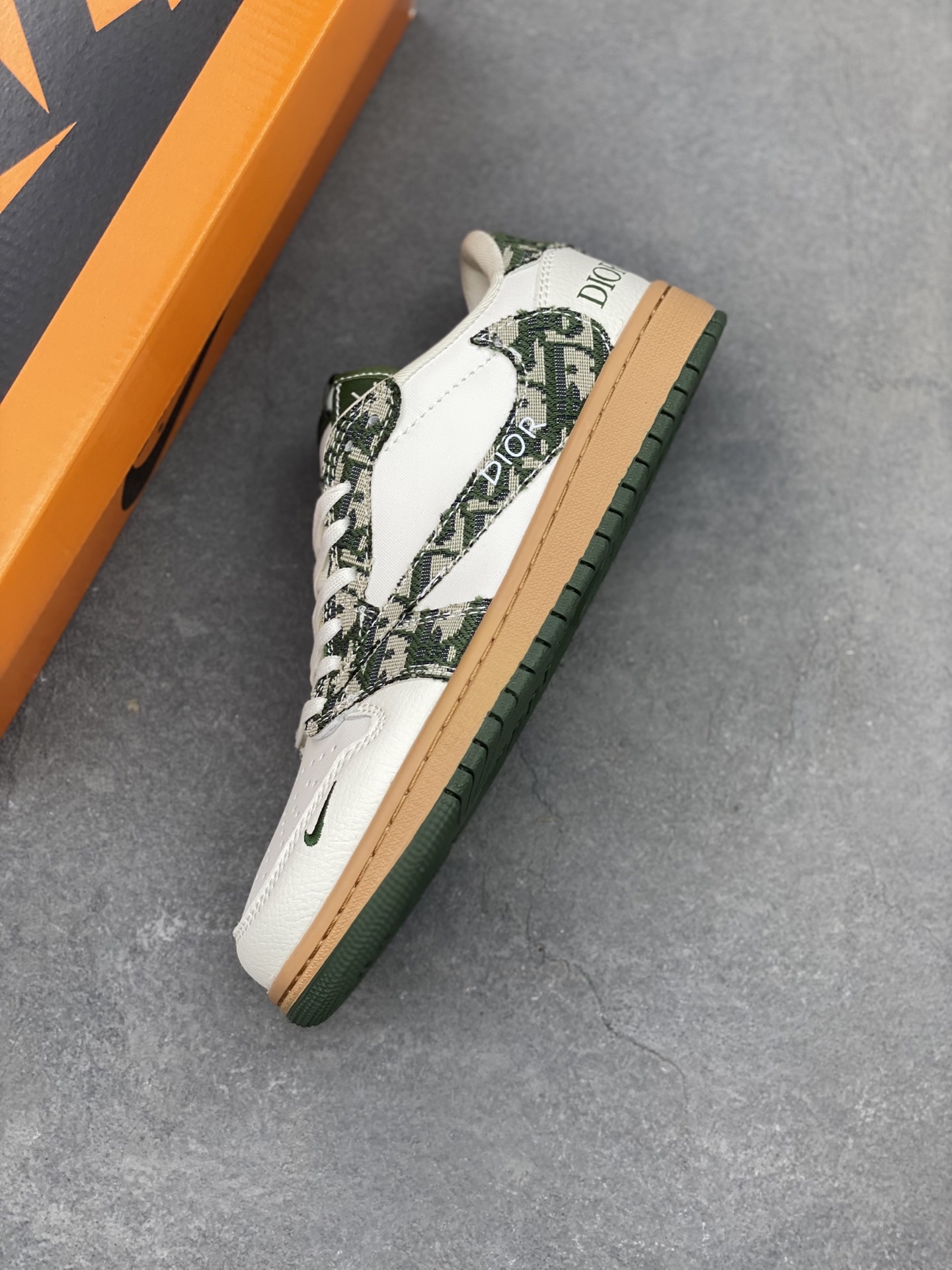 Travis Scott x Dior Air Jordan 1 Low Sneakers Designer Collaboration Shoe 8 i1750191444750 3295 0 6