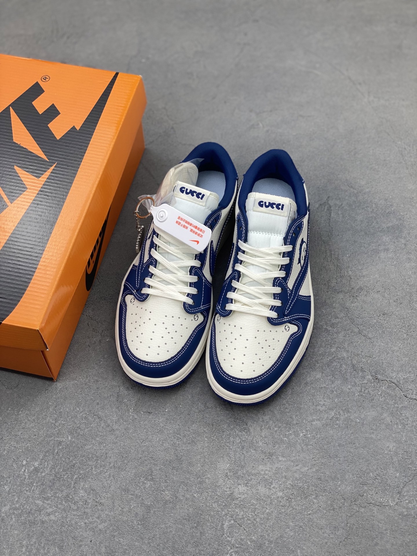 Travis Scott x Fragment Design x Jordan Air Jordan 1 Low OG SP 8 i1750192767175 2189 0 7
