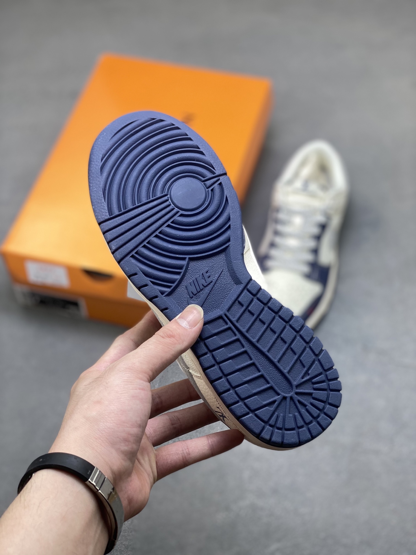 Nike SB Dunk Low Louis Vuitton Collab Blue Red Canvas Sneakers 7 i1750460845294 148 0 5