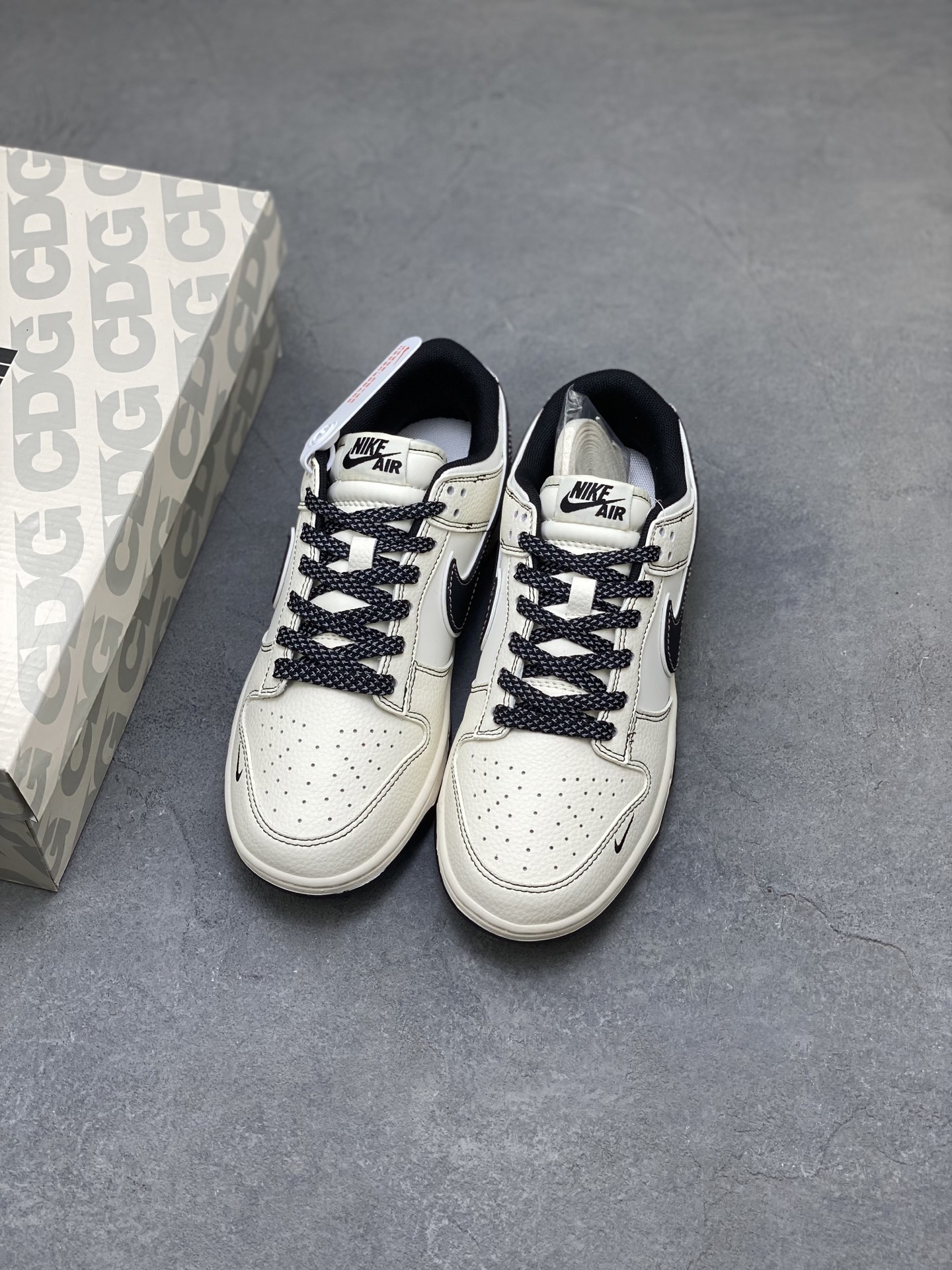 Nike Dunk Low Retro 'DIY' The North Face Casual Sneakers, JP1628-025 9 i1750616443912 3264 0 7