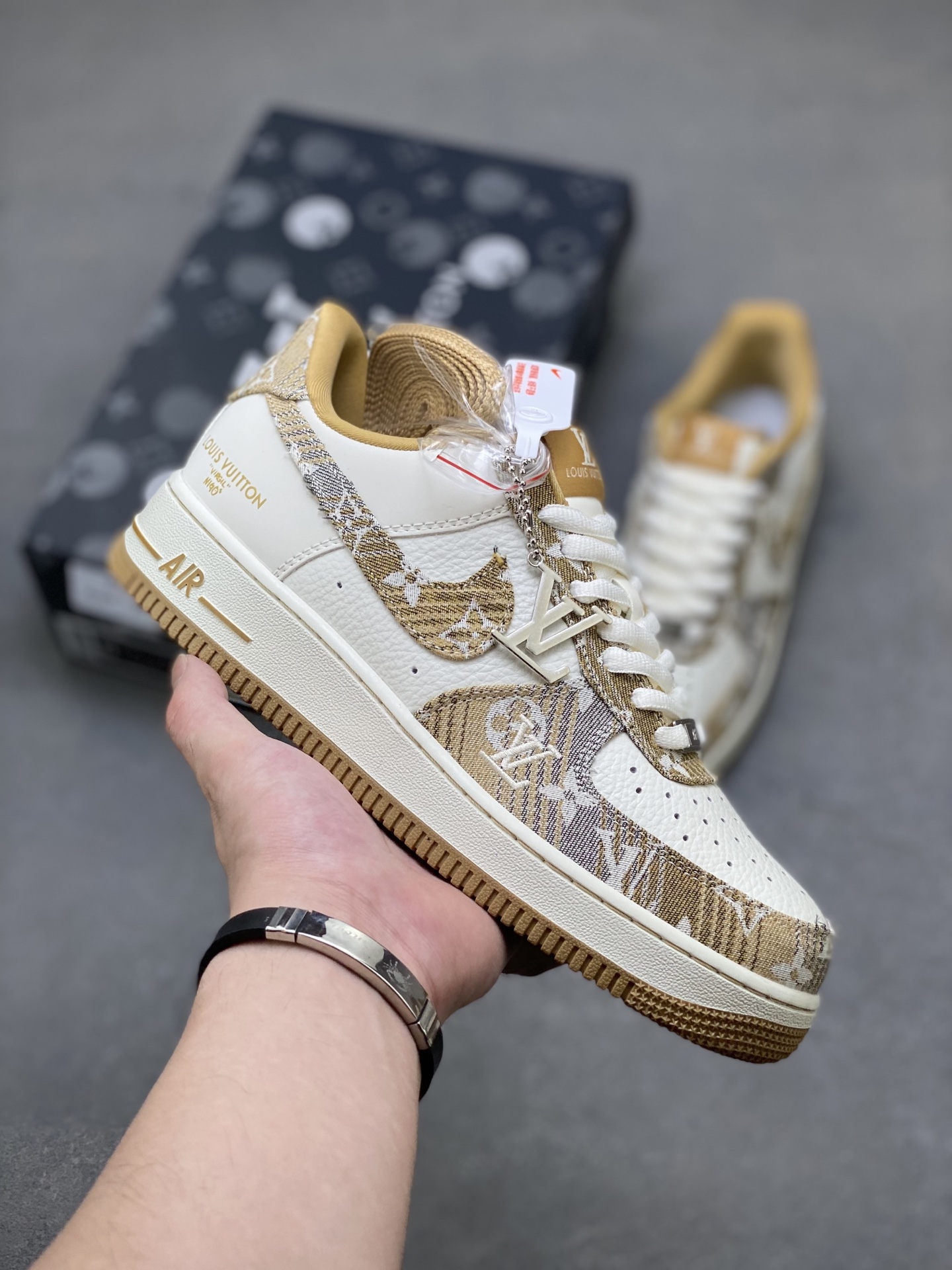 Nike Air Force 1 '07 Low Louis Vuitton Custom Sneakers - Limited Edition 2 i1750617203621 1294 0 0