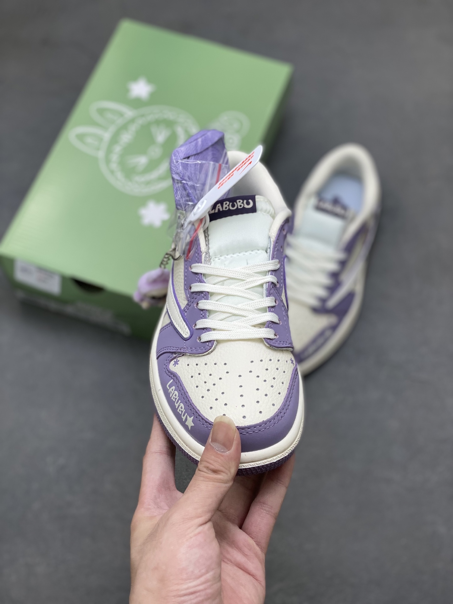 Travis Scott x Nike Air Jordan 1 Low Labubu, Graffiti Custom Sneakers 3 i1751487653636 2990 0 1