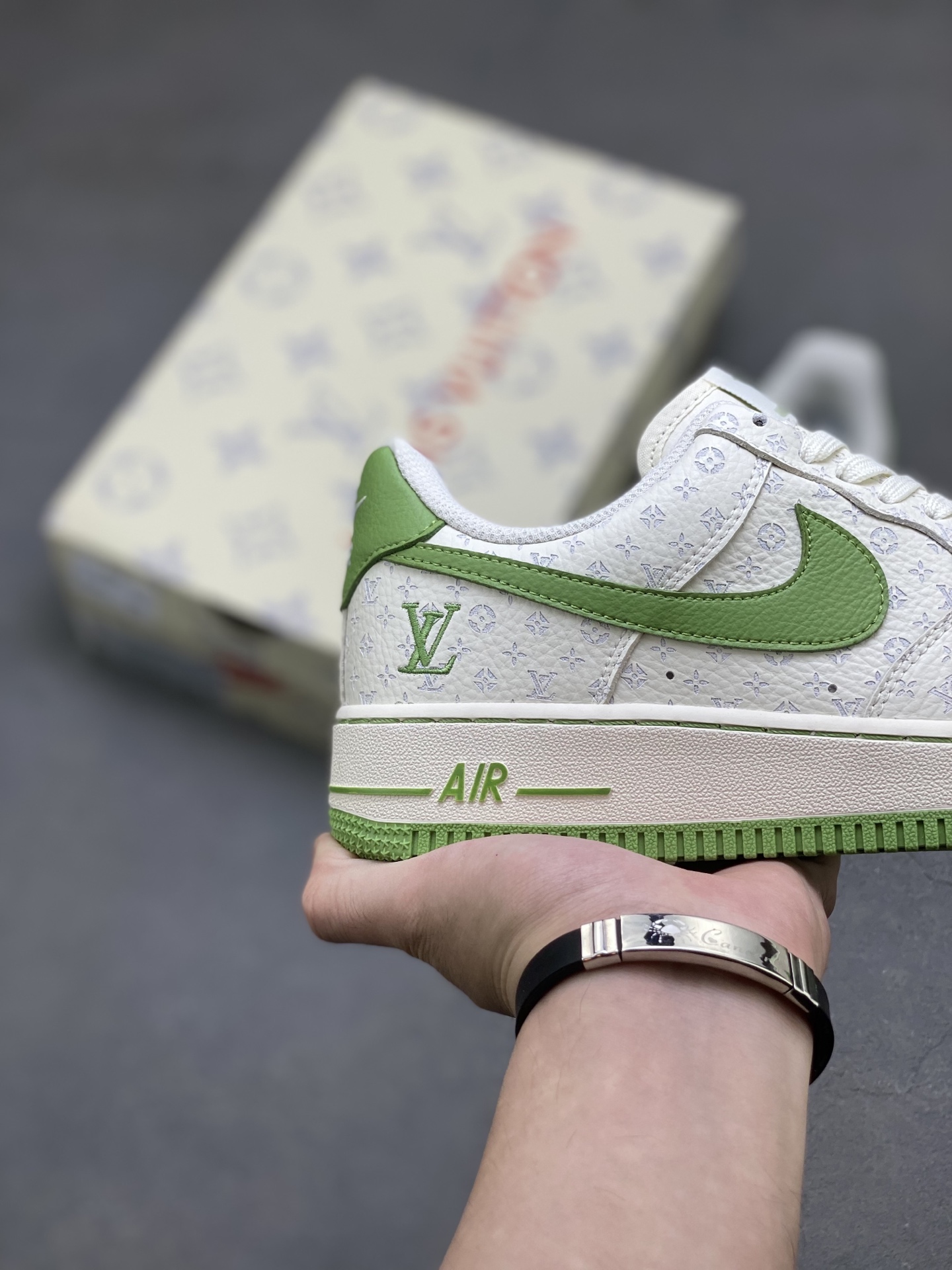 Nike Air Force 1 '07 Low Louis Vuitton Custom Sneakers - Limited Edition 6 i1752768901476 75 0 4