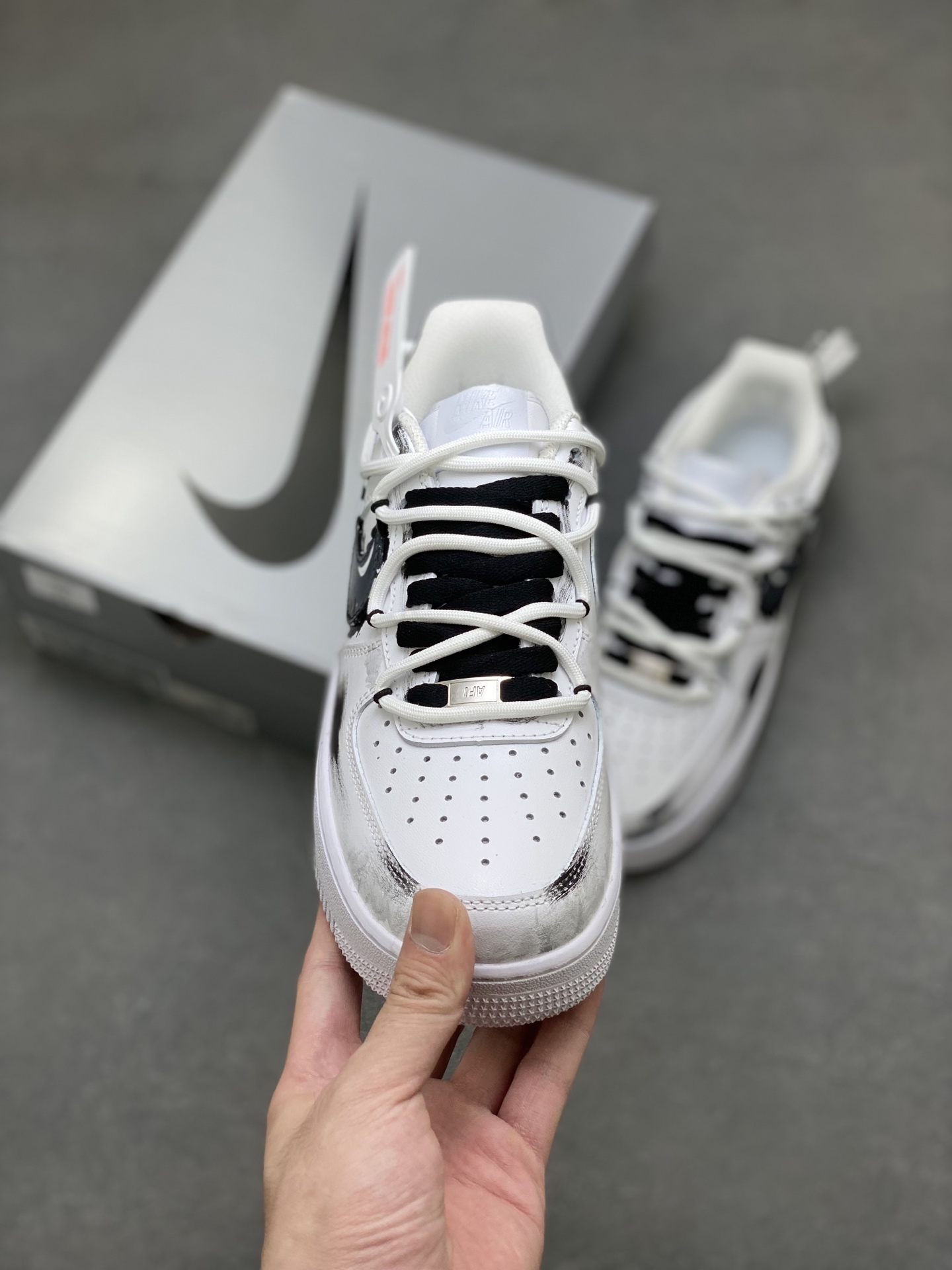 Nike Air Force 1 '07 Low White/Black Casual Sneakers CW2288-111 3 i1753460330501 2093 0 1