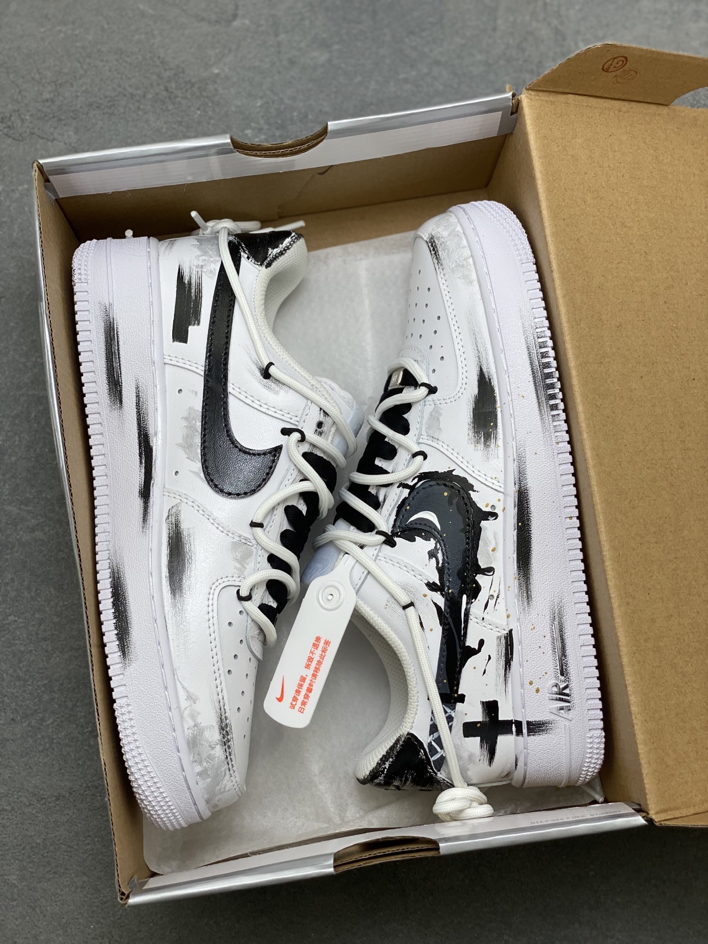 Nike Air Force 1 '07 Low White/Black Casual Sneakers CW2288-111 10 i1753460334156 7651 0 8