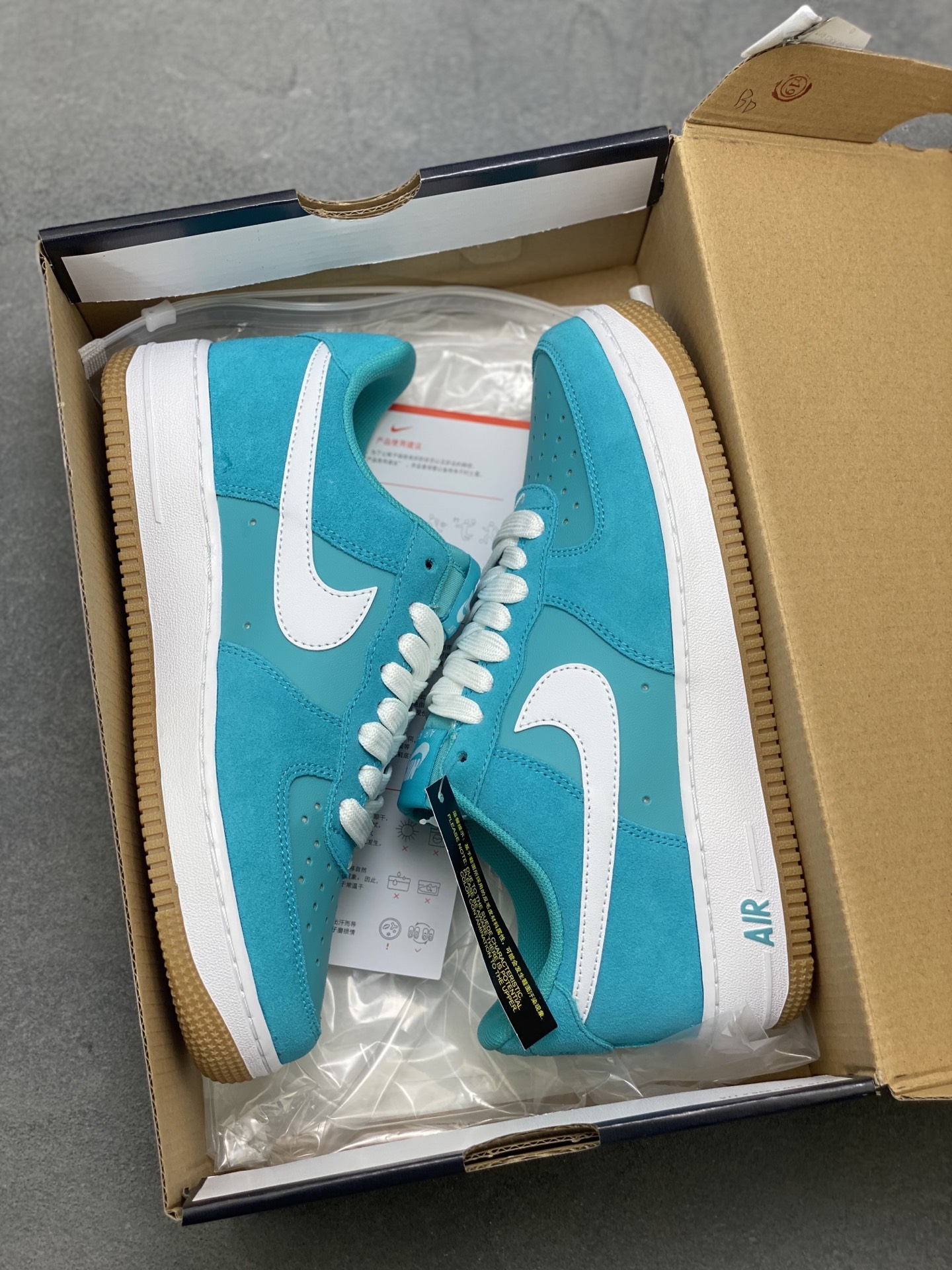 Nike Air Force 1 '07 Low Turquoise Blue & White, Limited Edition Sneakers 10 i1753806337419 3980 0 1
