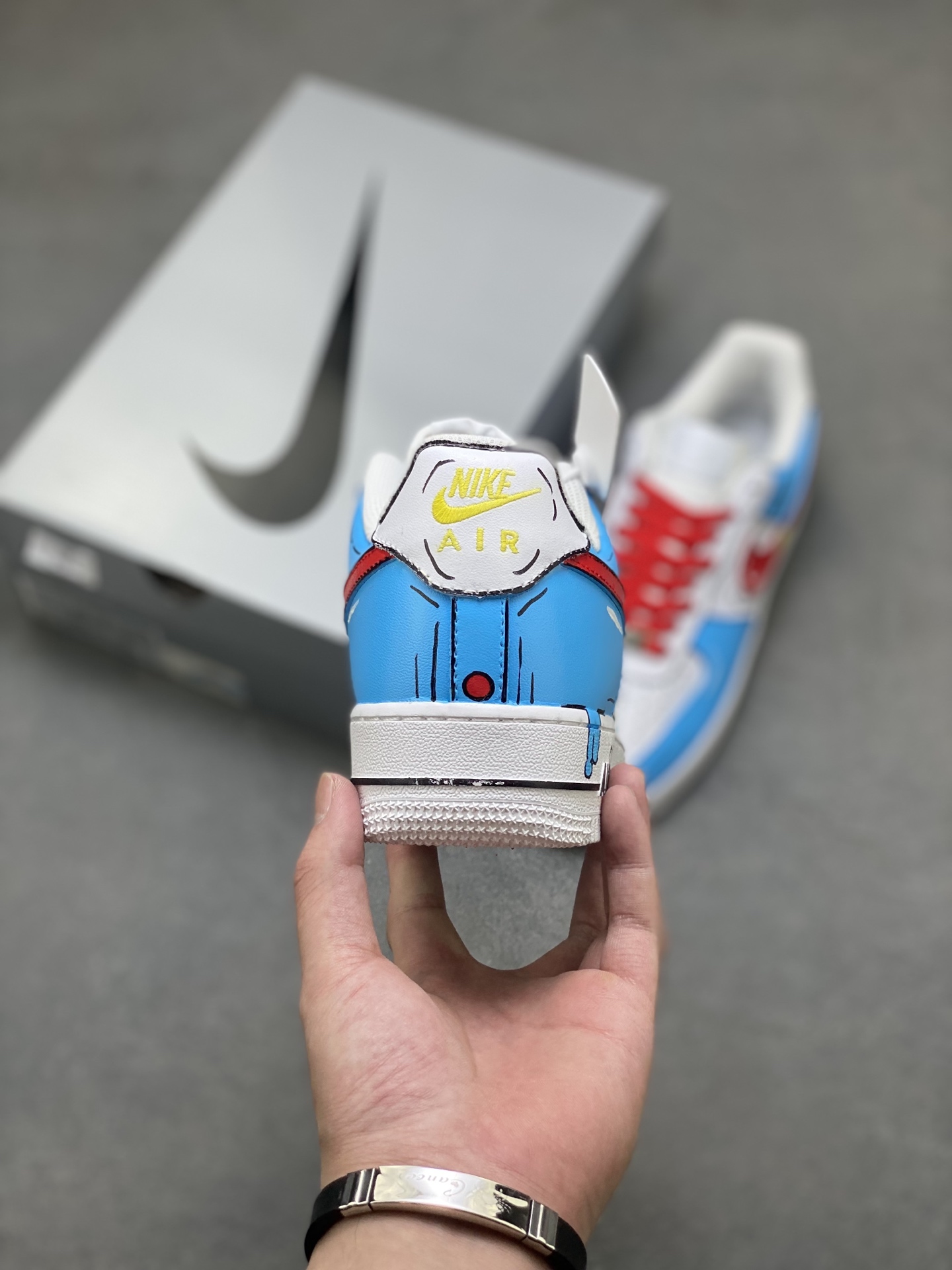 Nike Air Force 1 '07 Low Sneakers - Limited Edition Design and Comfort 5 i1753806390379 5404 0 3