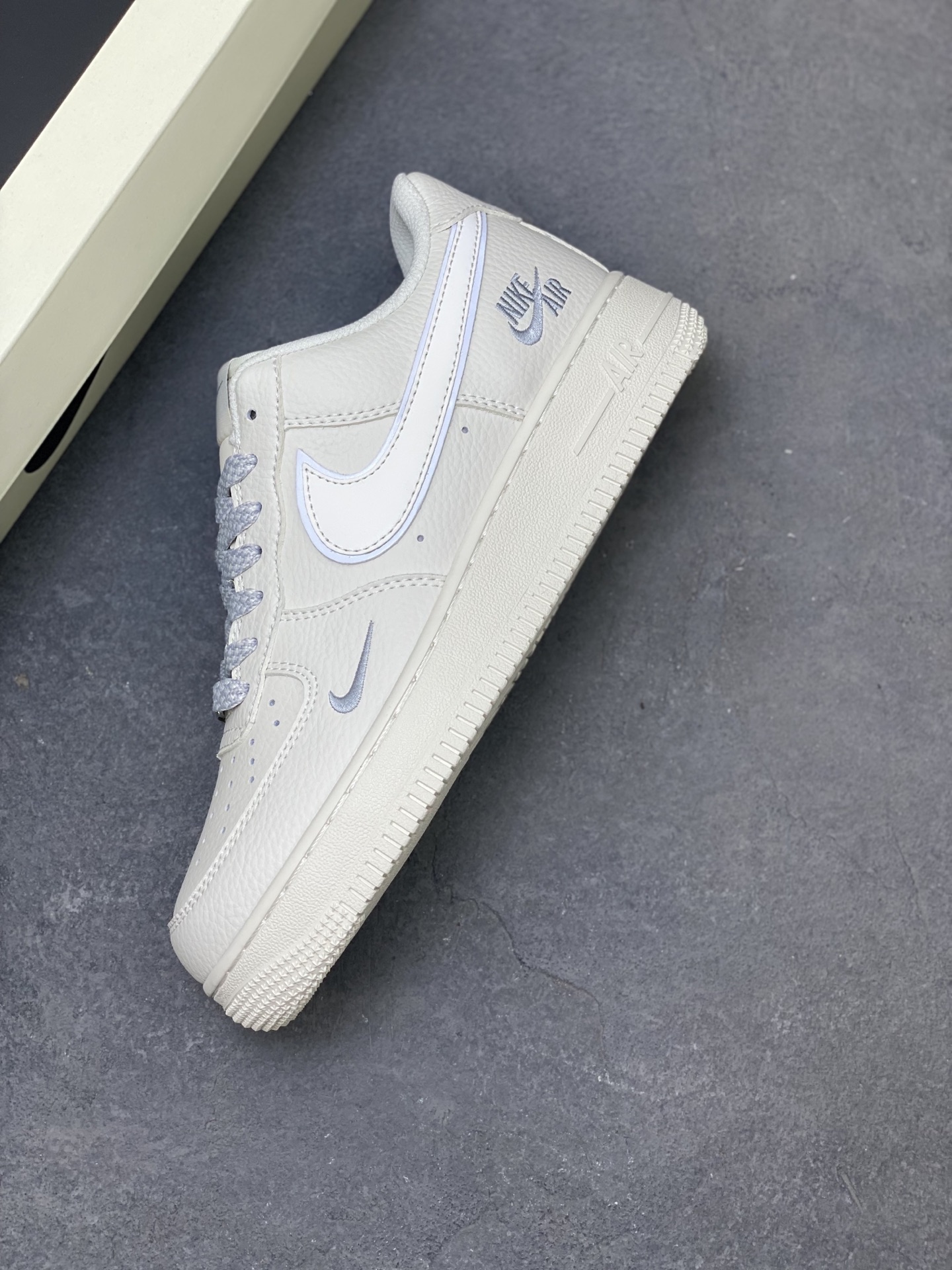 Nike Air Force 1 '07 Low Ivory/Grey Limited Edition Sneakers - Size 36-45 8 i1753806517904 7551 0 6