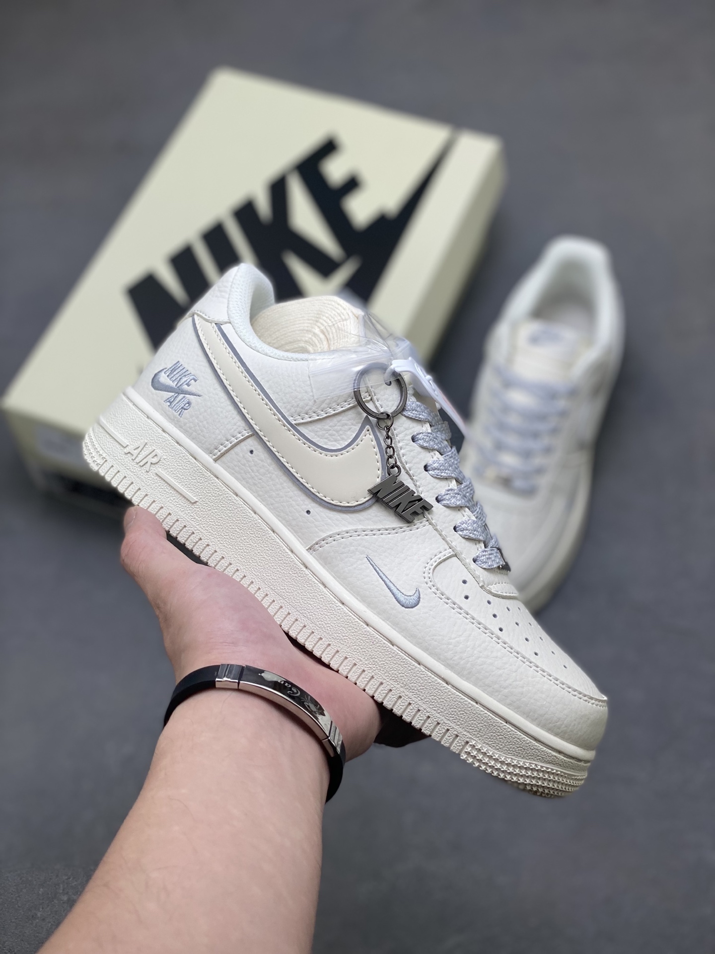 Nike Air Force 1 '07 Low Ivory/Grey Limited Edition Sneakers - Size 36-45 2 i1753806534172 5262 0 0