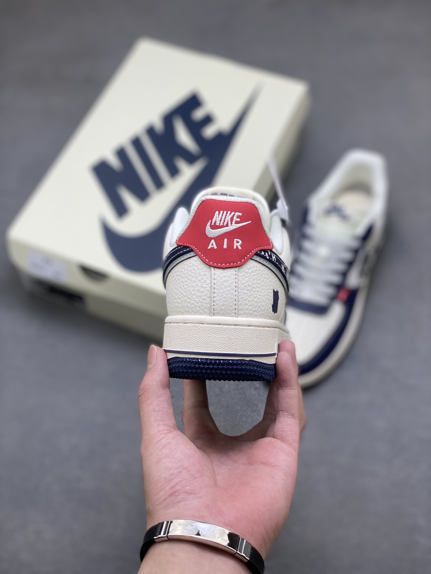 Nike Air Force 1 '07 Low Sneakers - Limited Edition, Comfortable and Stylish 5 i1754589460172 3030 0 3