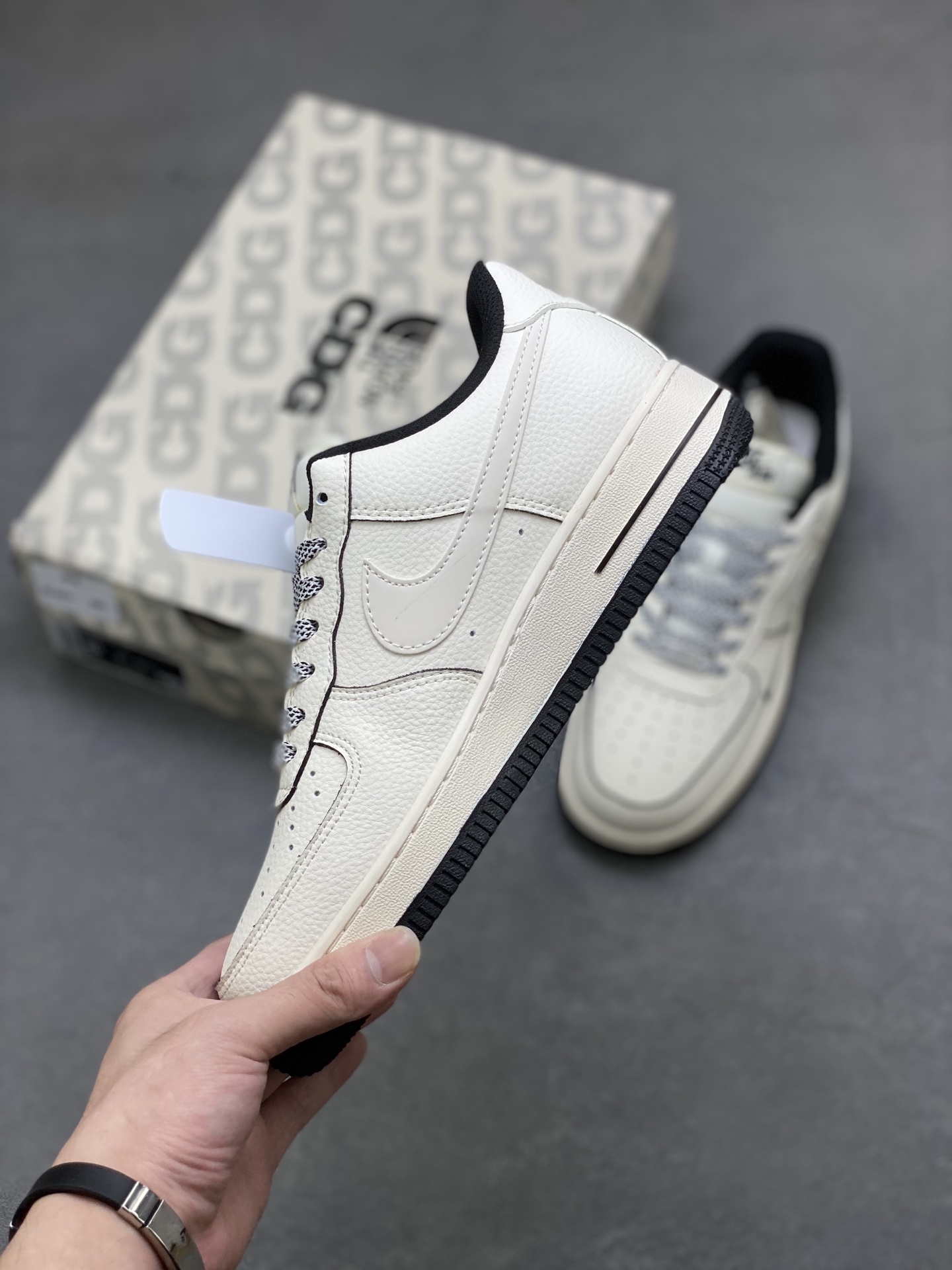 Nike Air Force 1 '07 Low The North Face Sneakers - Limited Edition 4 i1754848632104 6719 0 2
