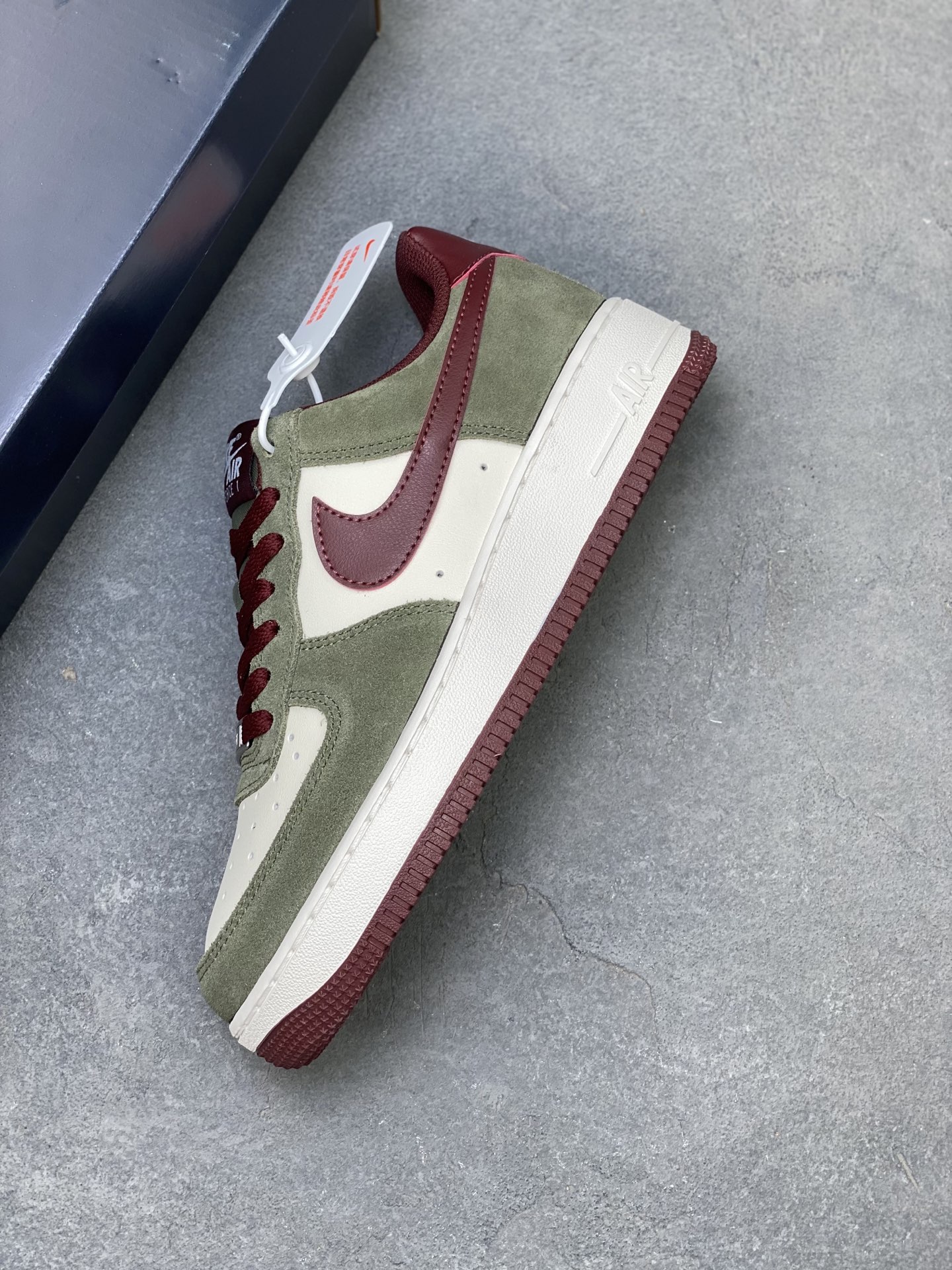 Nike Air Force 1 '07 Low Olive/Burgundy Sneakers - Limited Edition 8 i1754848769368 1680 0 6