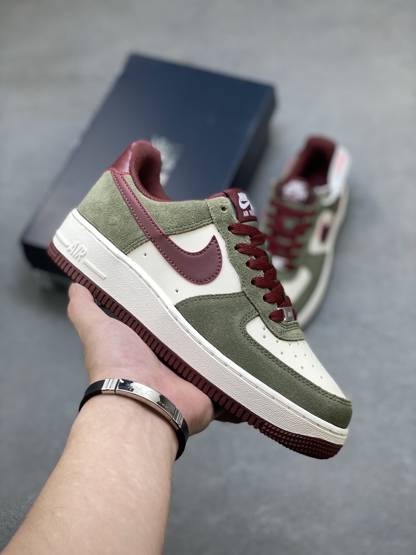 Nike Air Force 1 '07 Low Olive/Burgundy Sneakers - Limited Edition 2 i1754848776582 1155 0 0