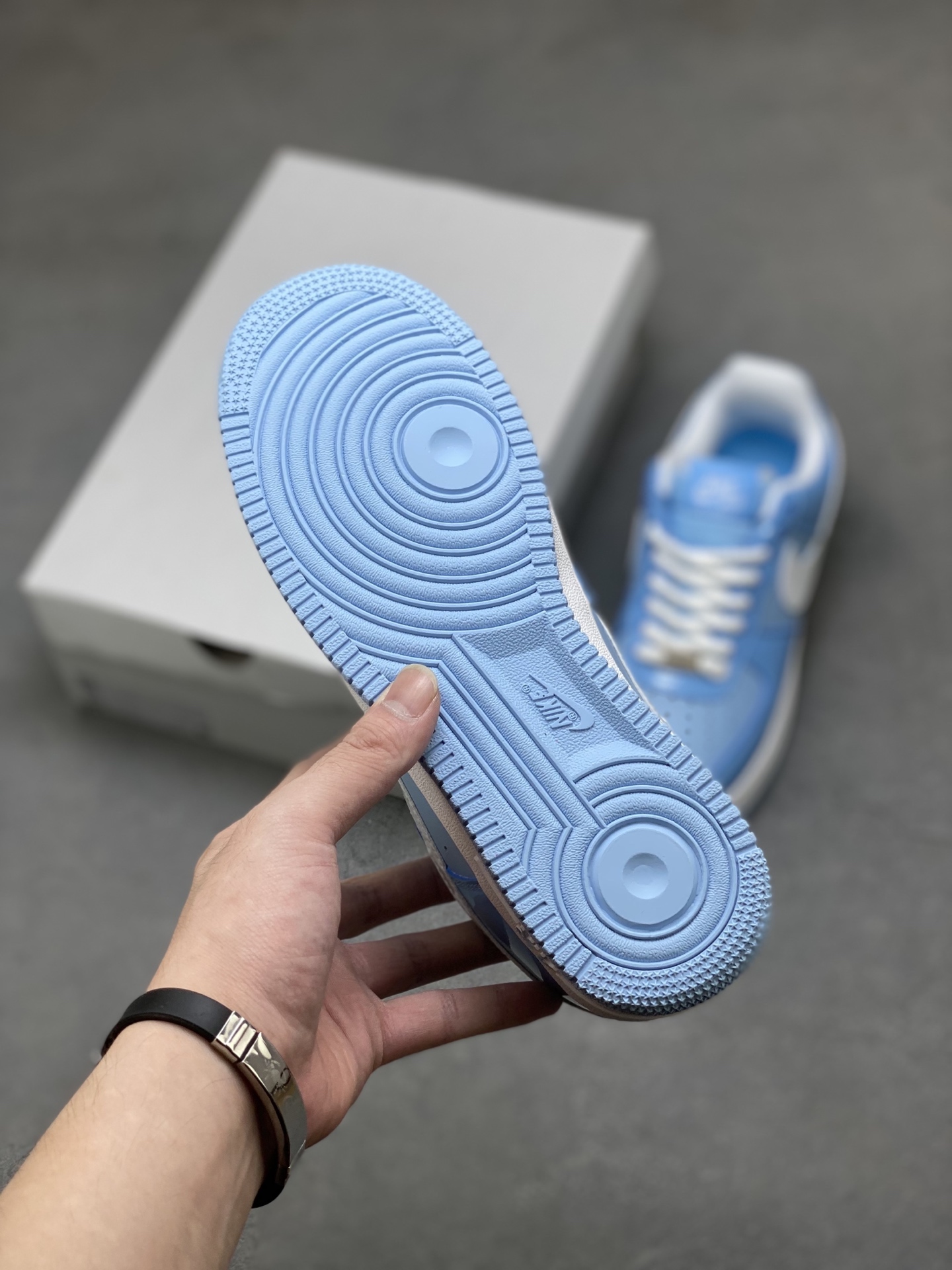 Nike Air Force 1 '07 Low Light Blue Leather Sneakers FQ8714-201 7 i1754849296602 8914 0 5